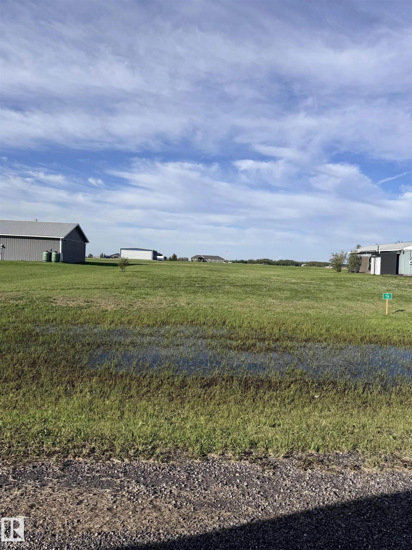 16 - 59509 Rge Rd 260