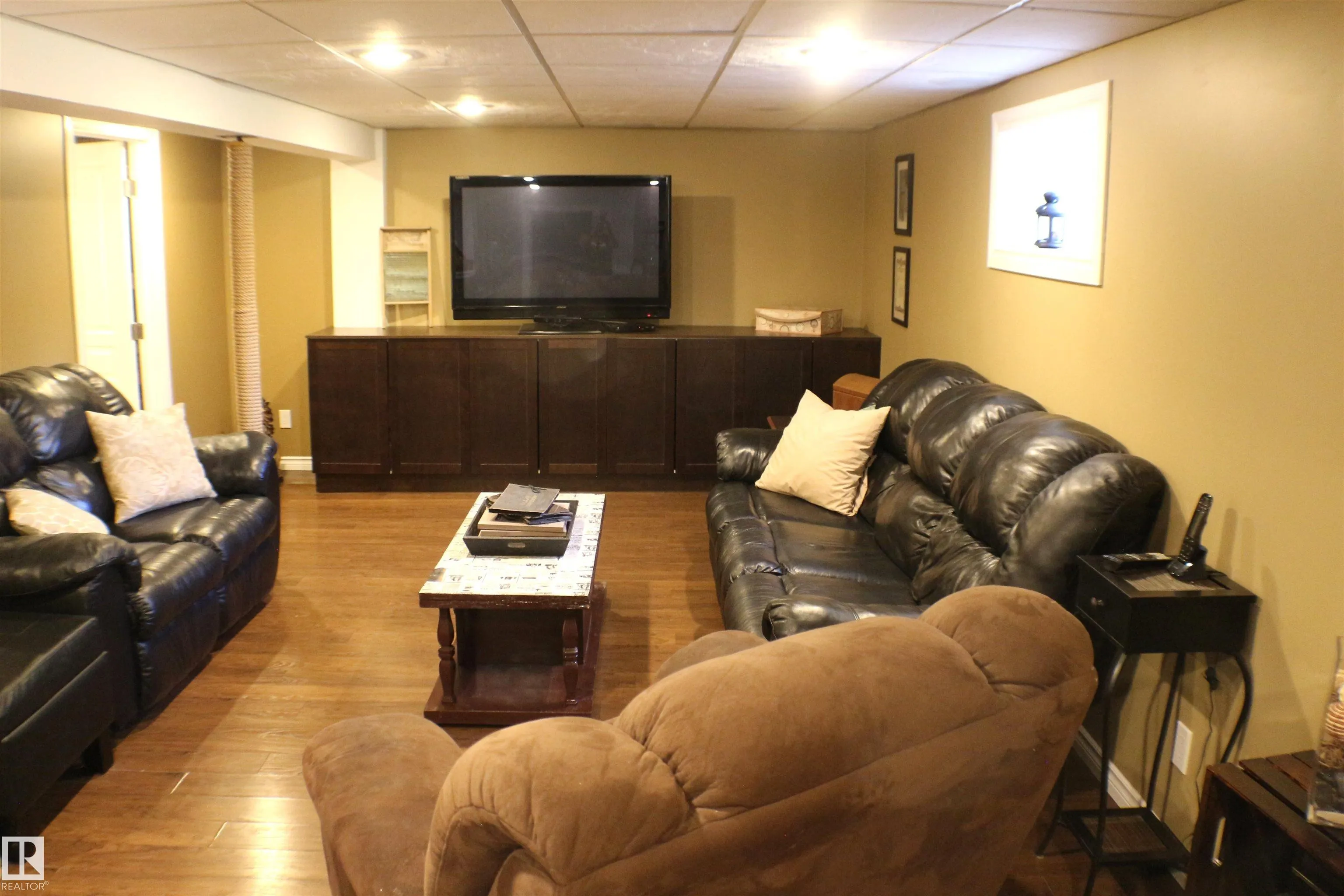 52152 RGE ROAD 210