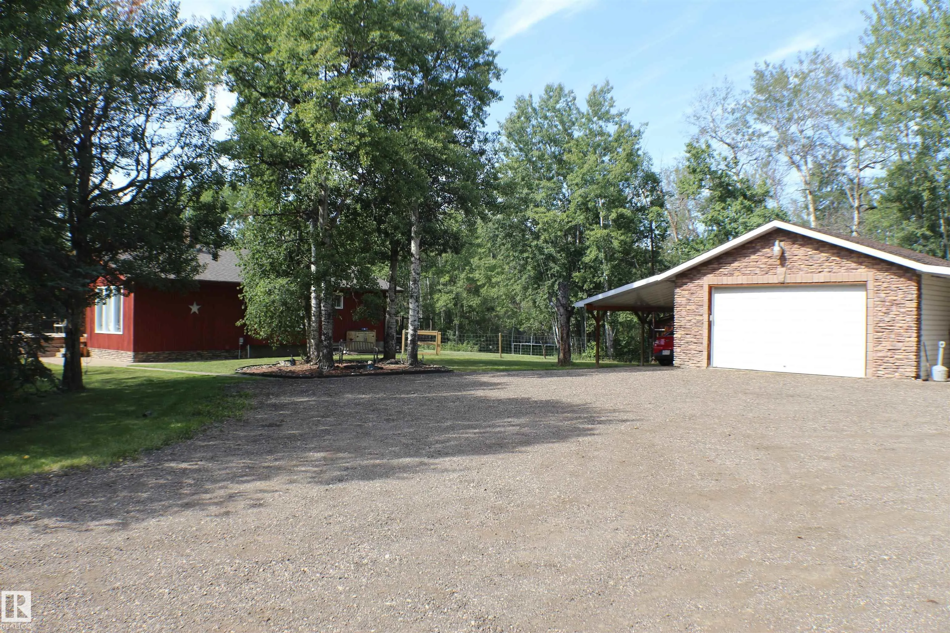 52152 RGE ROAD 210