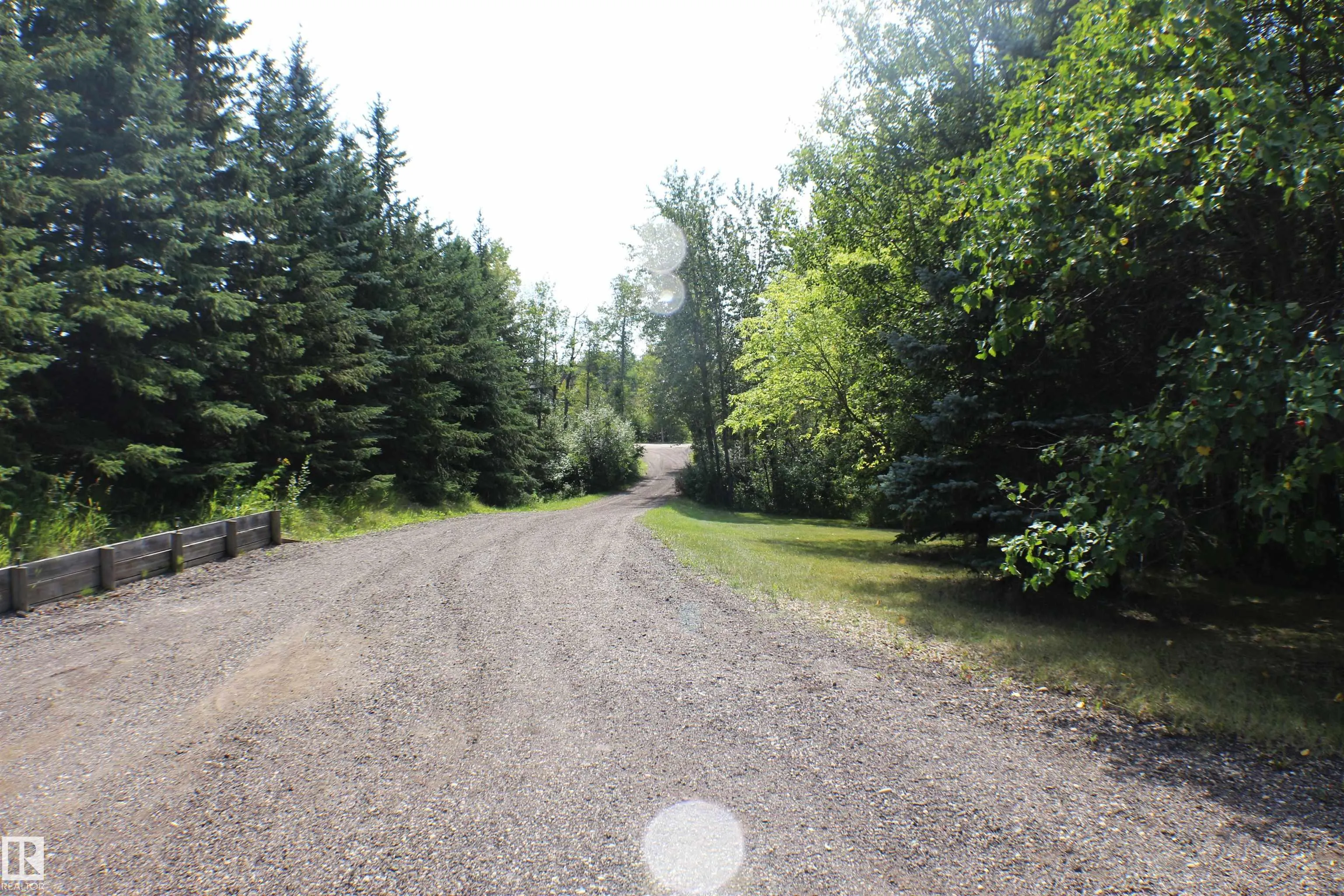 52152 RGE ROAD 210