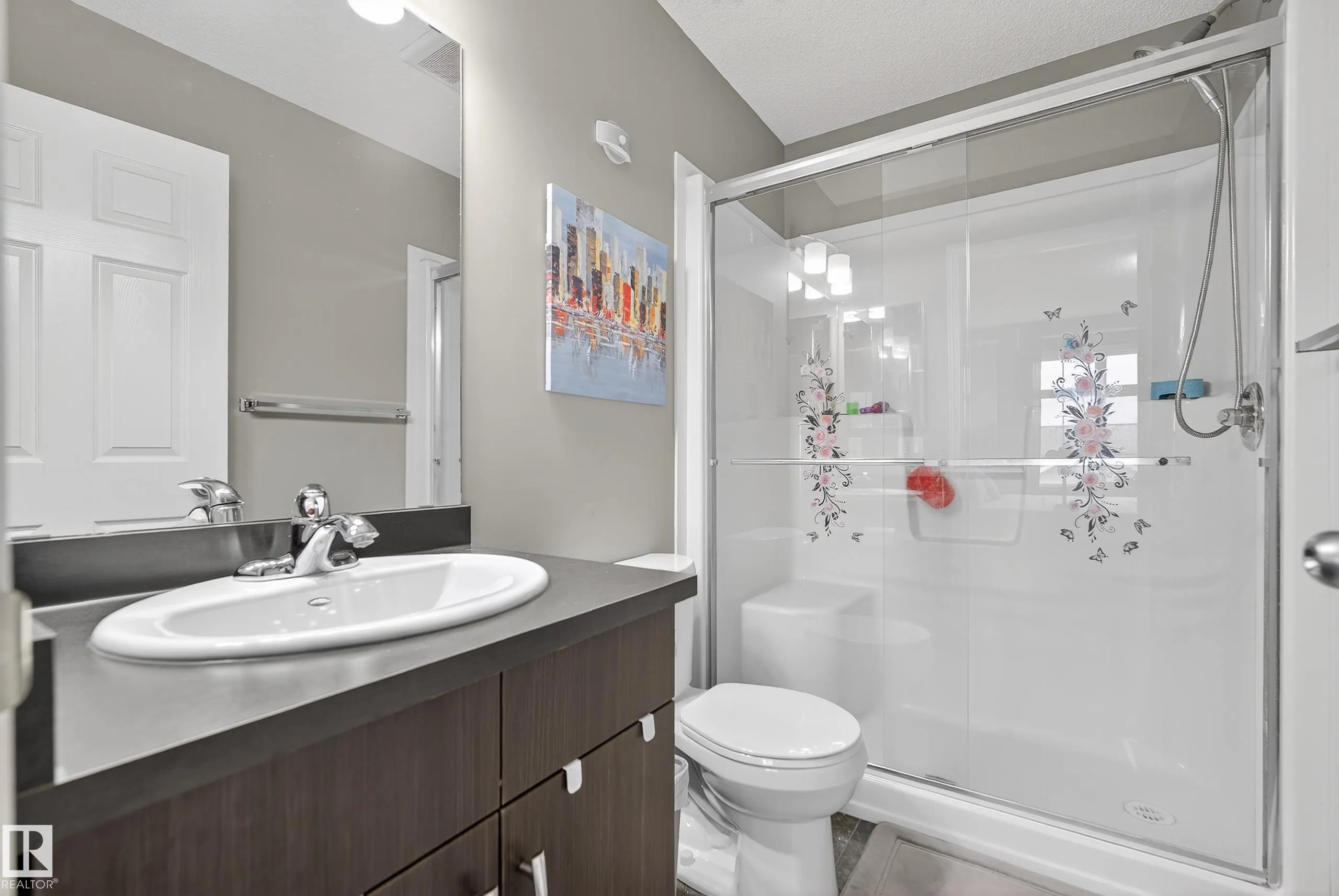 #2 9151 shaw way