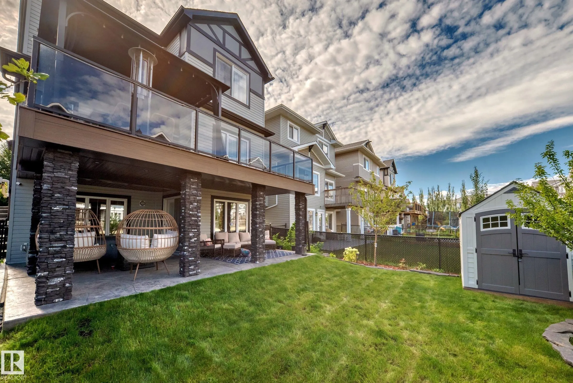 3075 CARPENTER LANDING Landing
