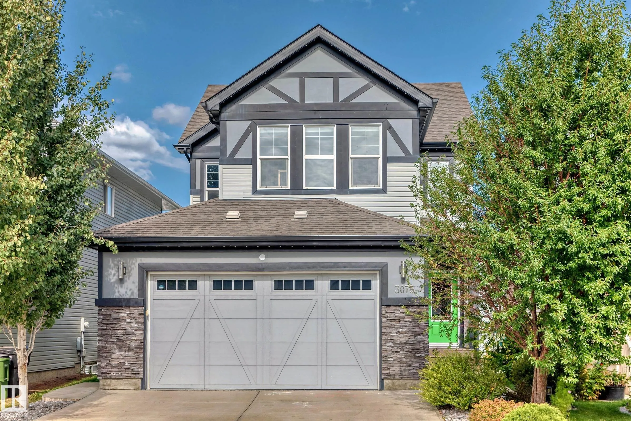 3075 CARPENTER LANDING Landing