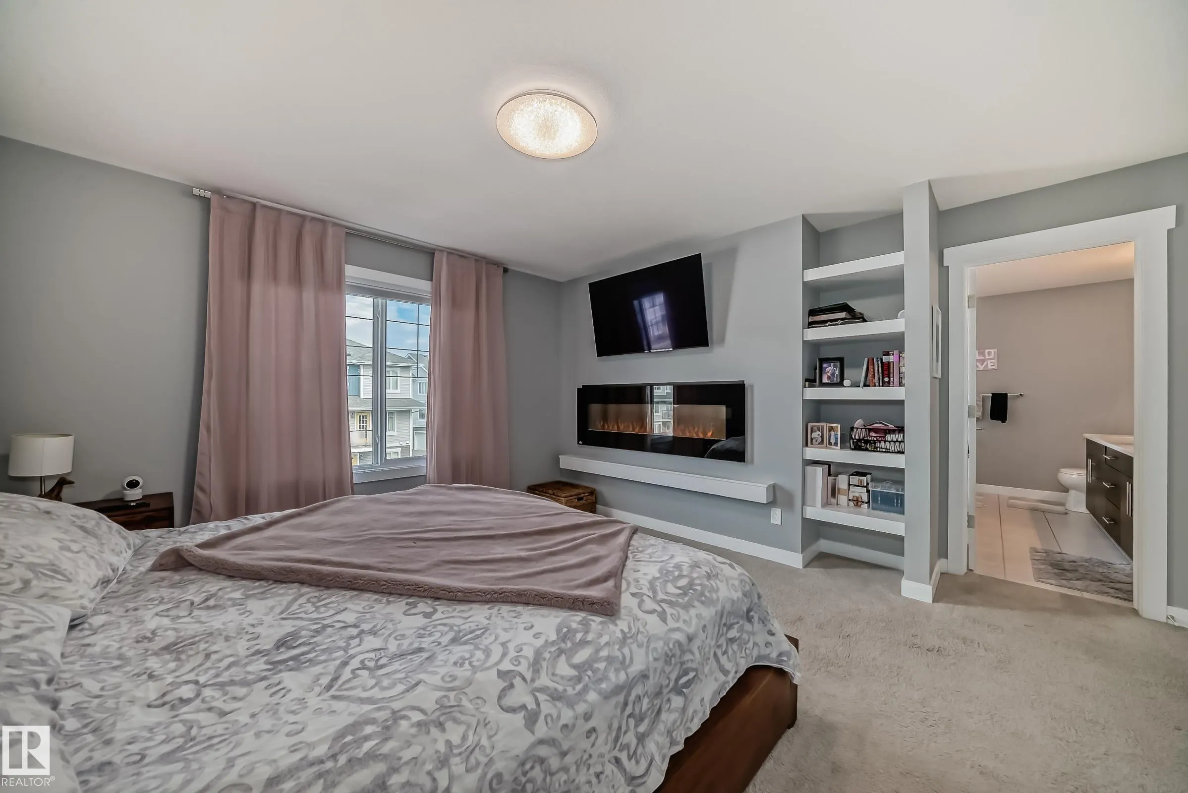 3075 CARPENTER LANDING Landing