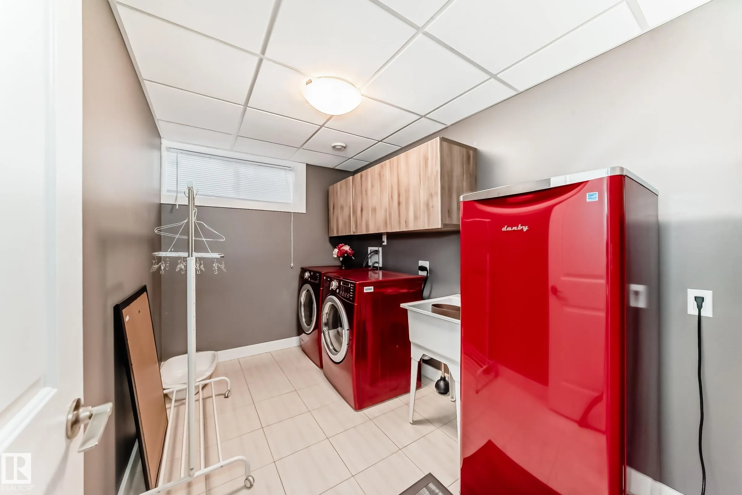 3304 MCCALL Court