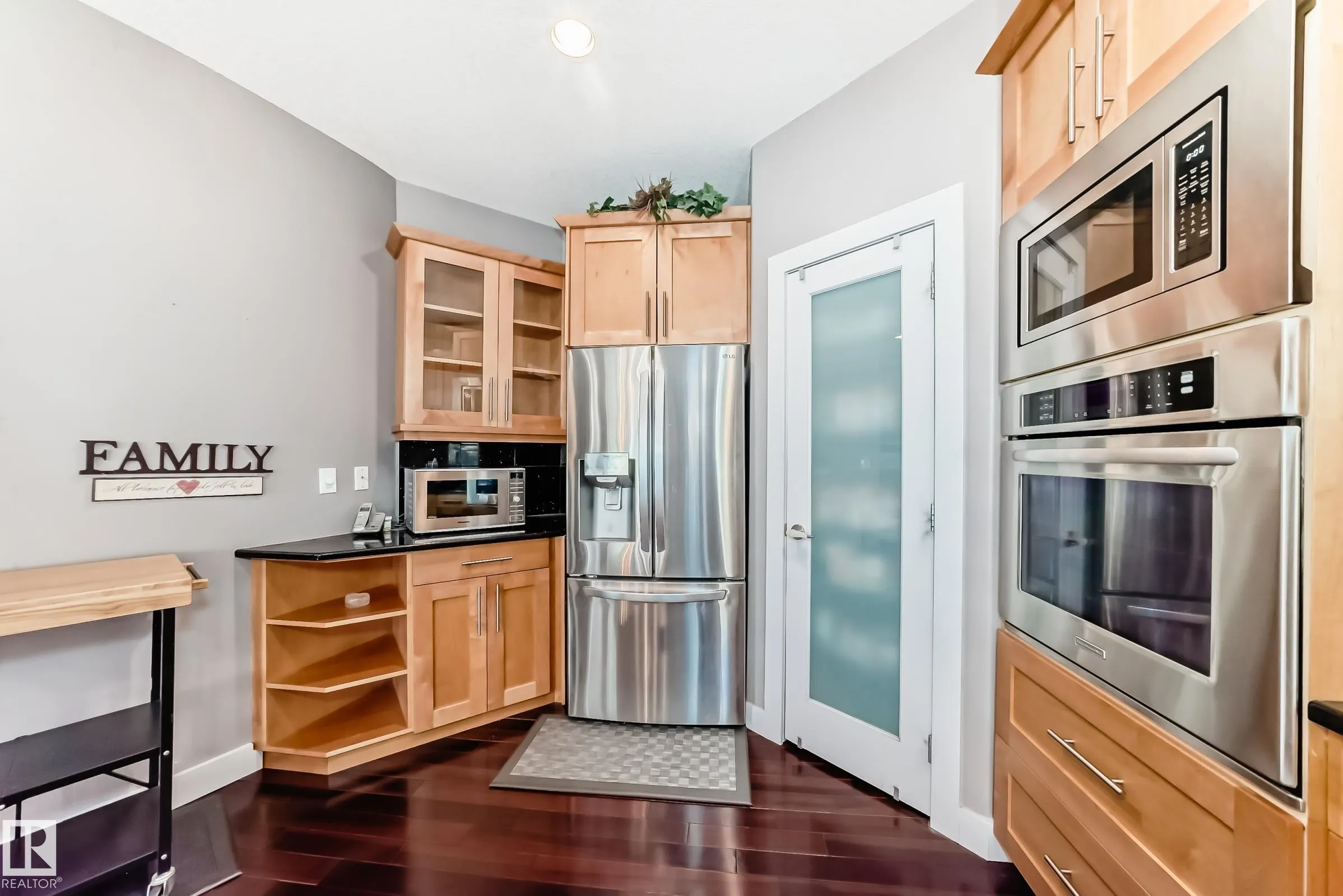 3304 MCCALL Court