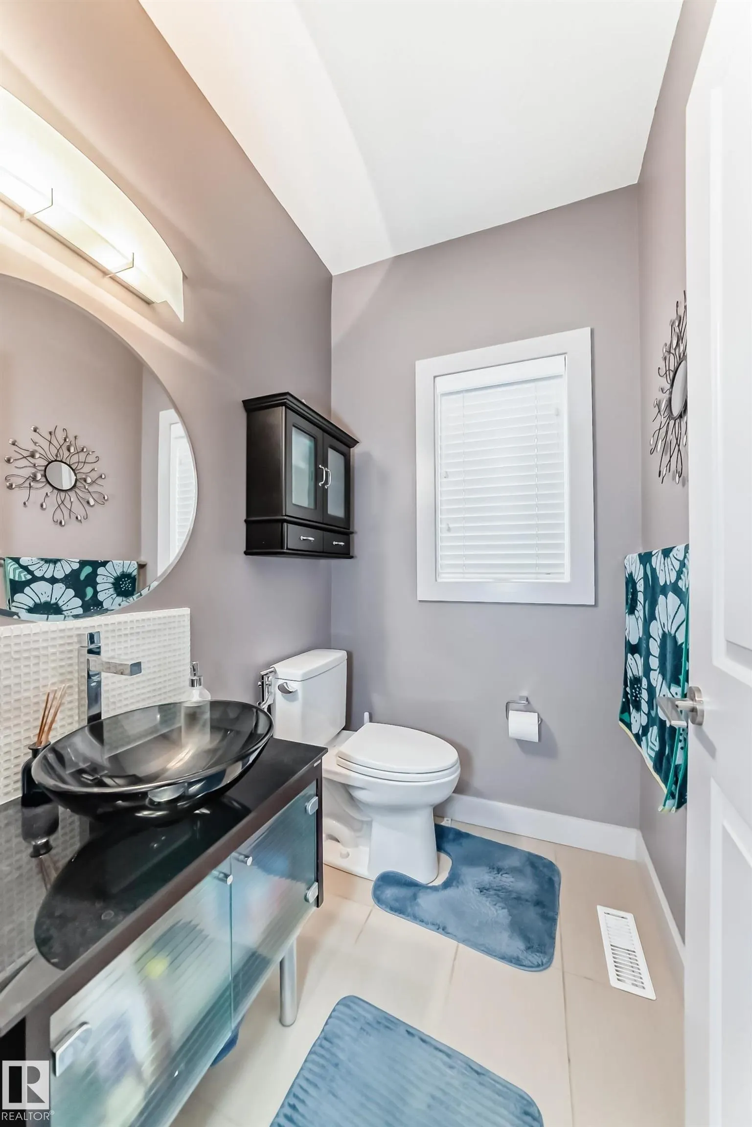 3304 MCCALL Court