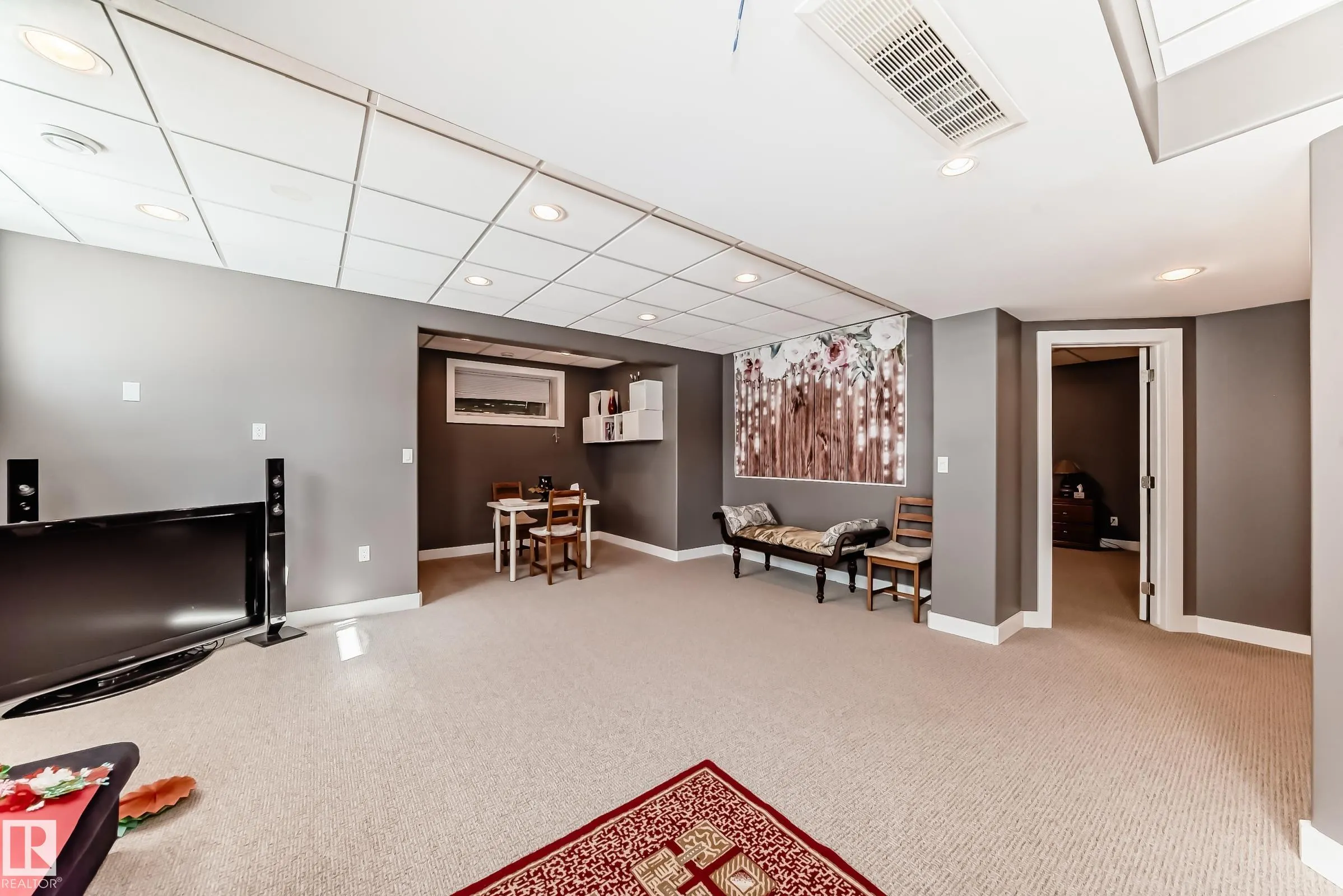 3304 MCCALL Court