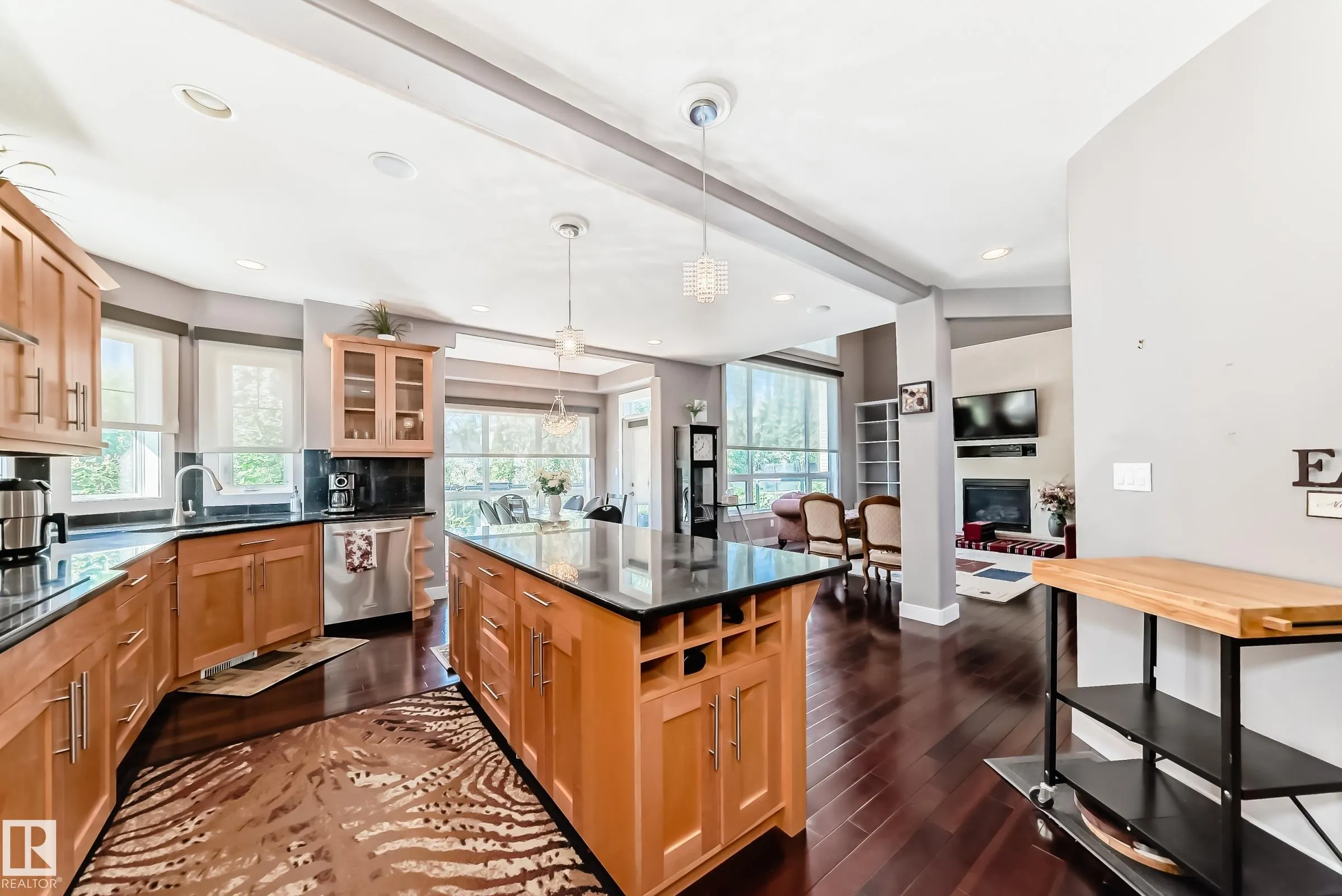 3304 MCCALL Court