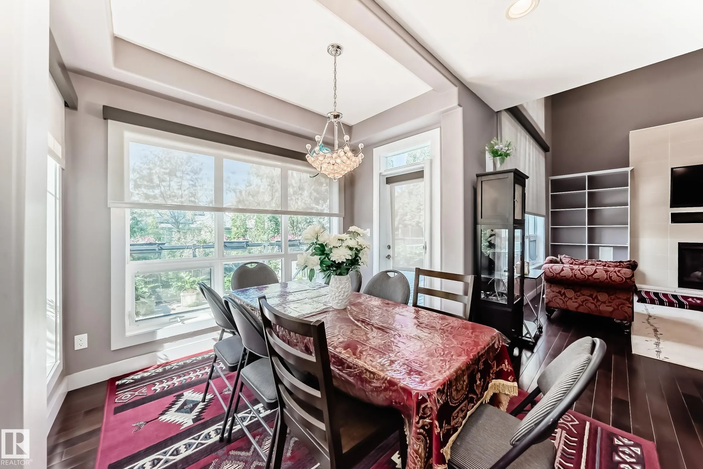 3304 MCCALL Court