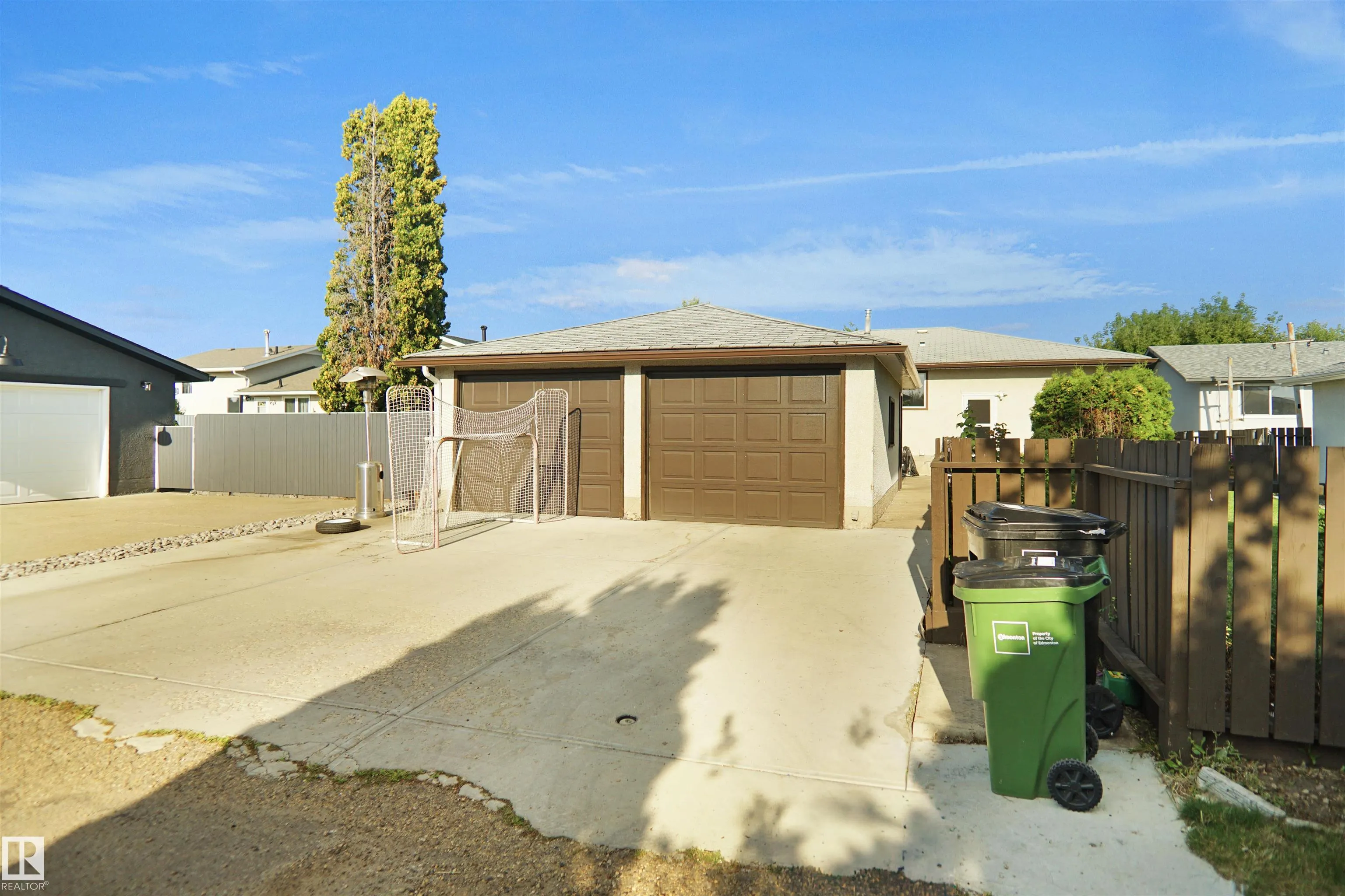 15128 88A Street