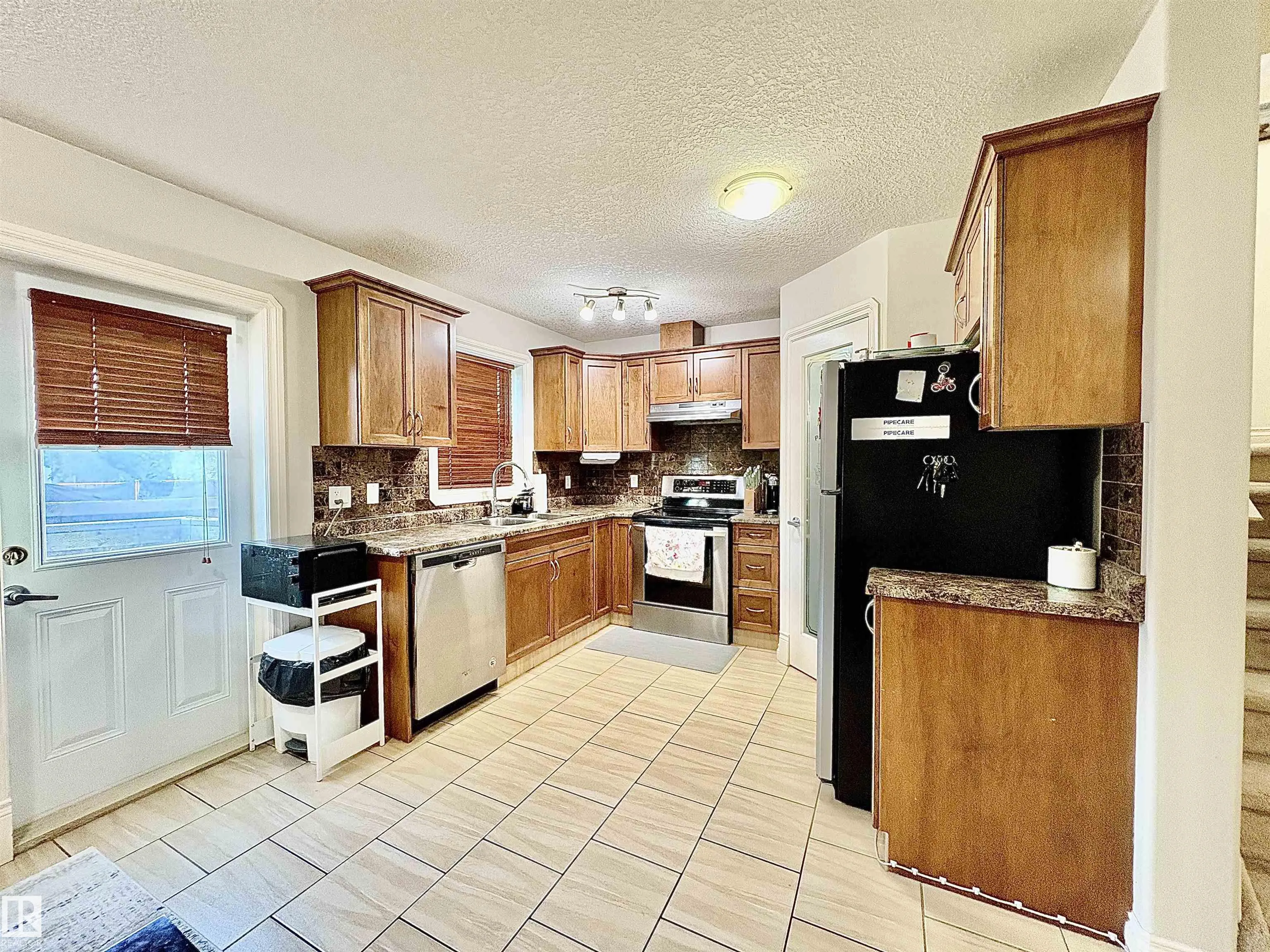 14907 109 Avenue