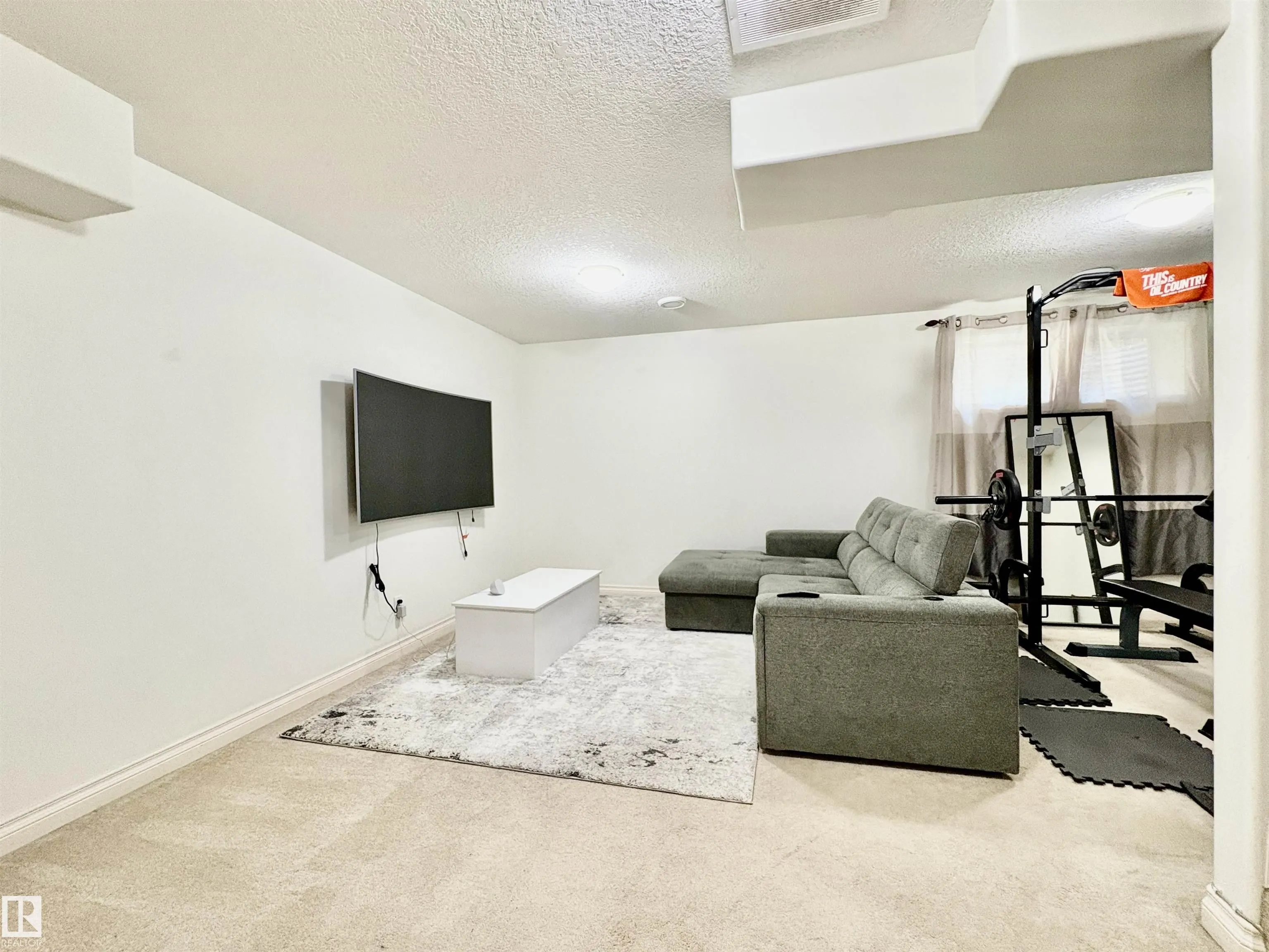 14907 109 Avenue