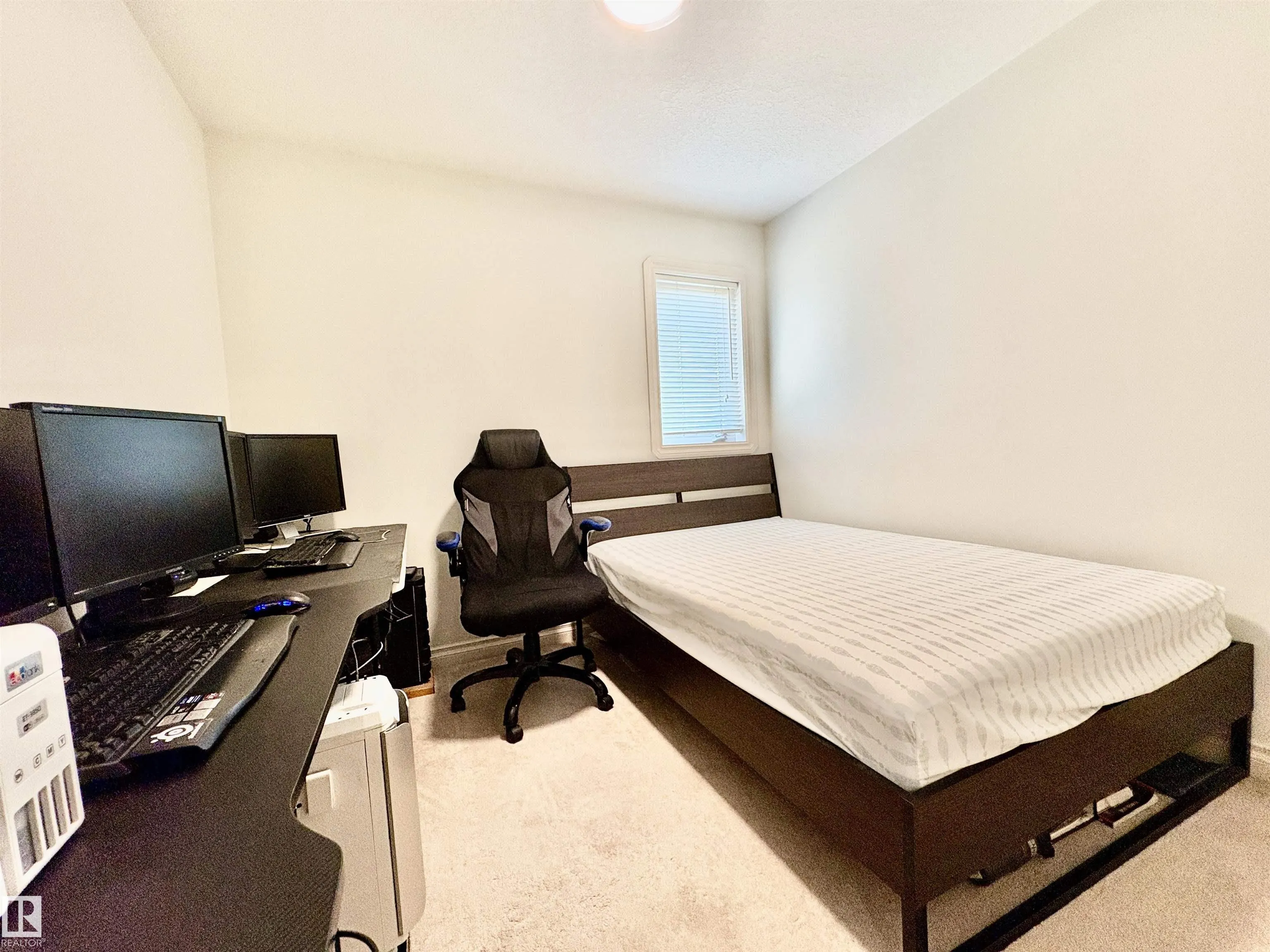 14907 109 Avenue