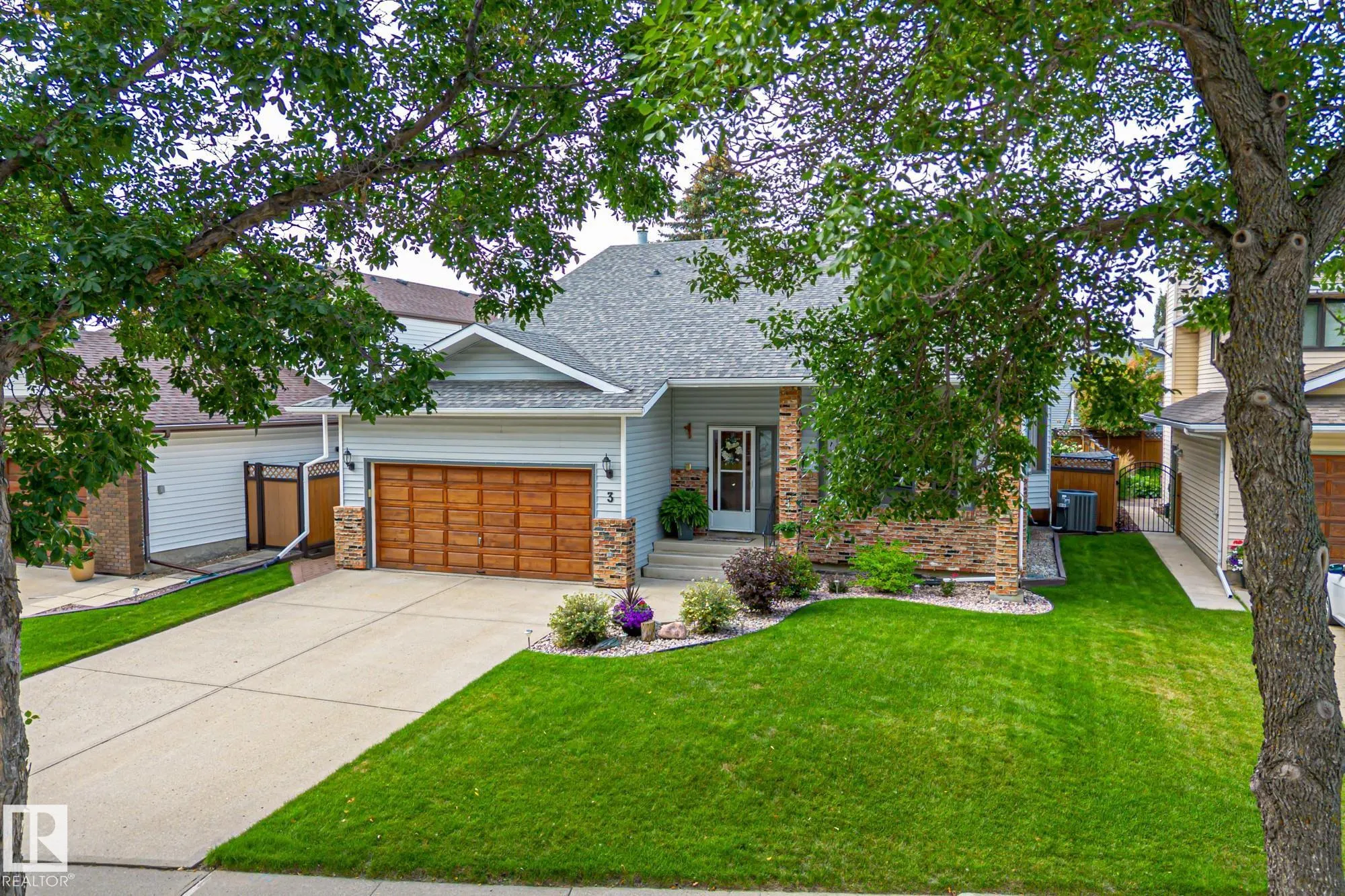 3 Durand Place