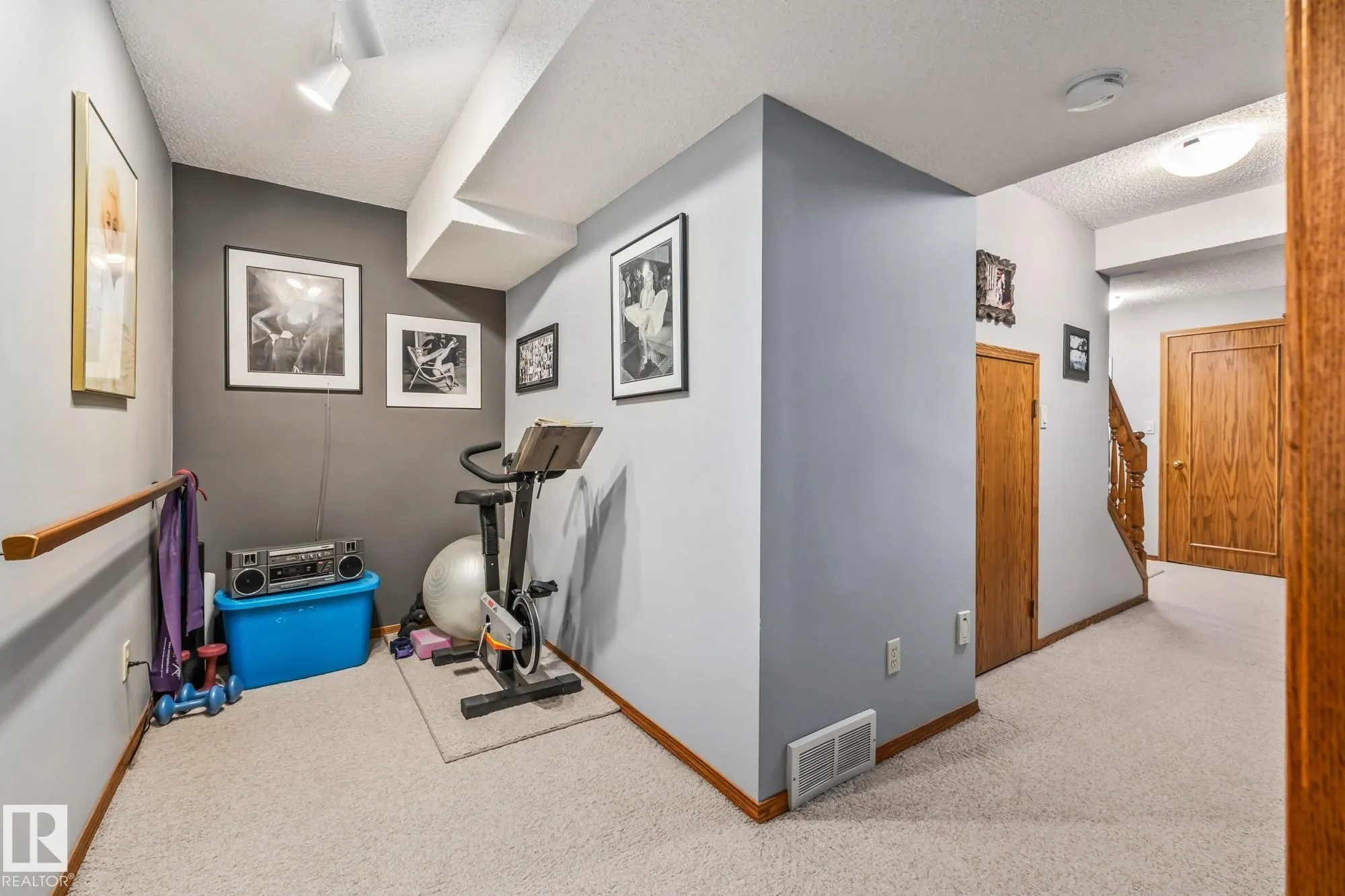 3 Durand Place