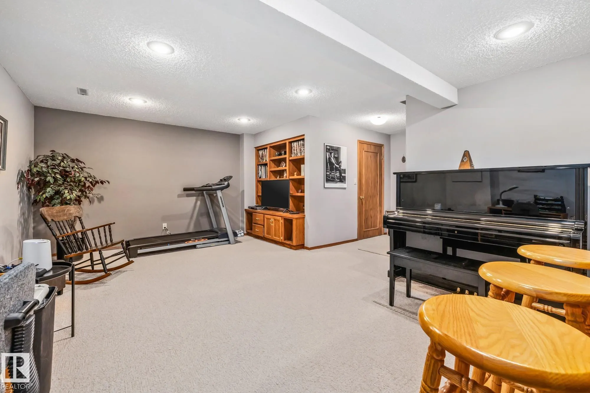 3 Durand Place