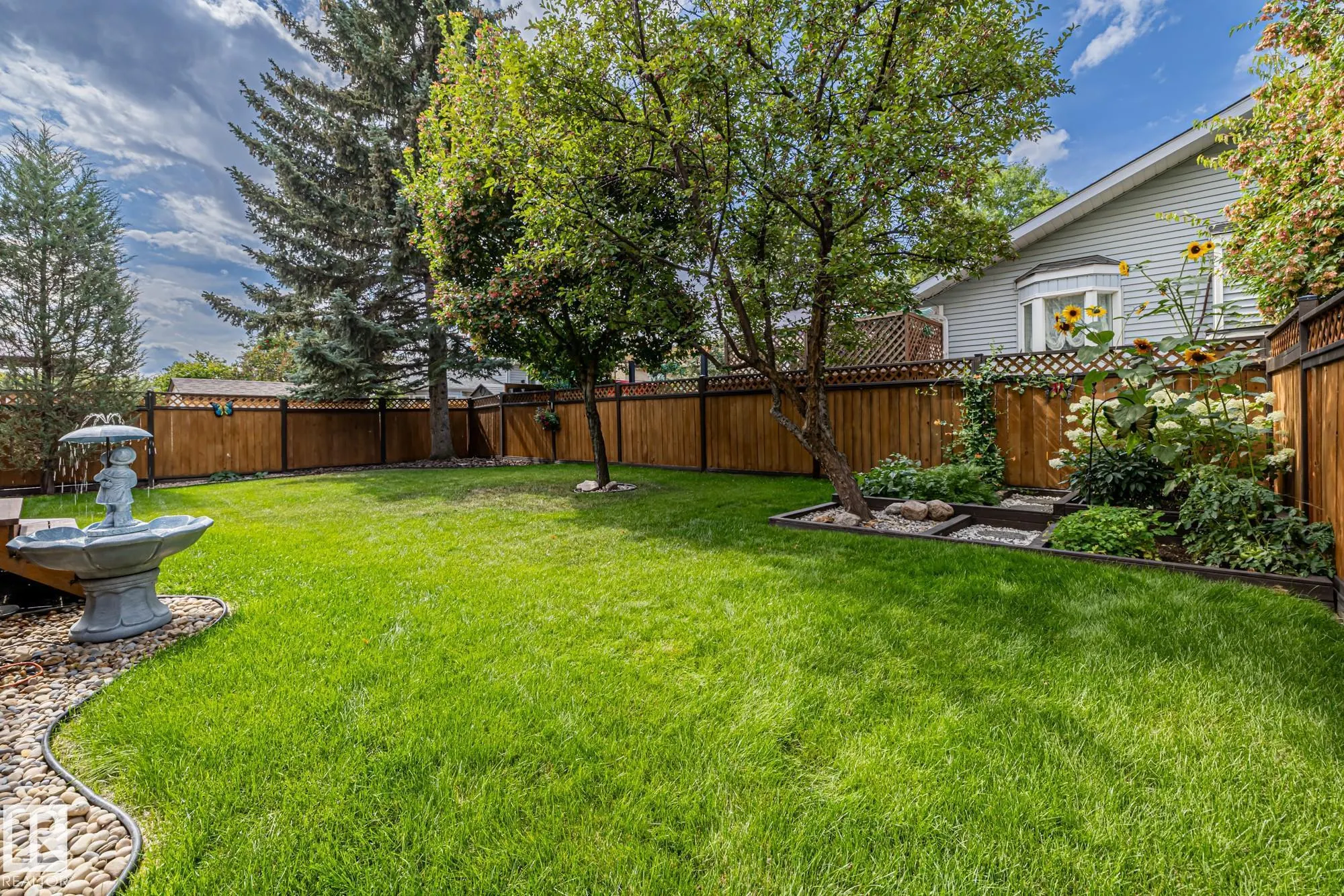 3 Durand Place