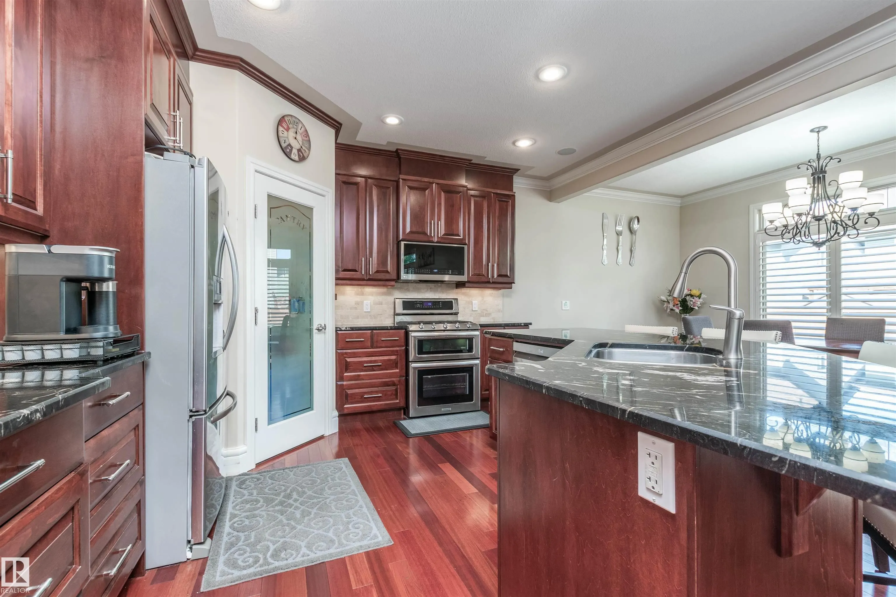 5420 SUNVIEW Bay