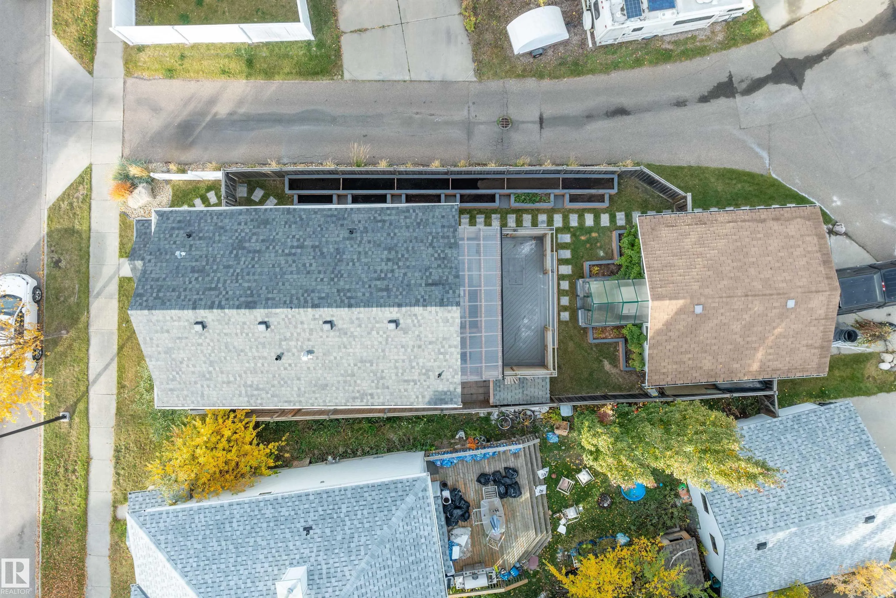 5605 STEVENS Crescent