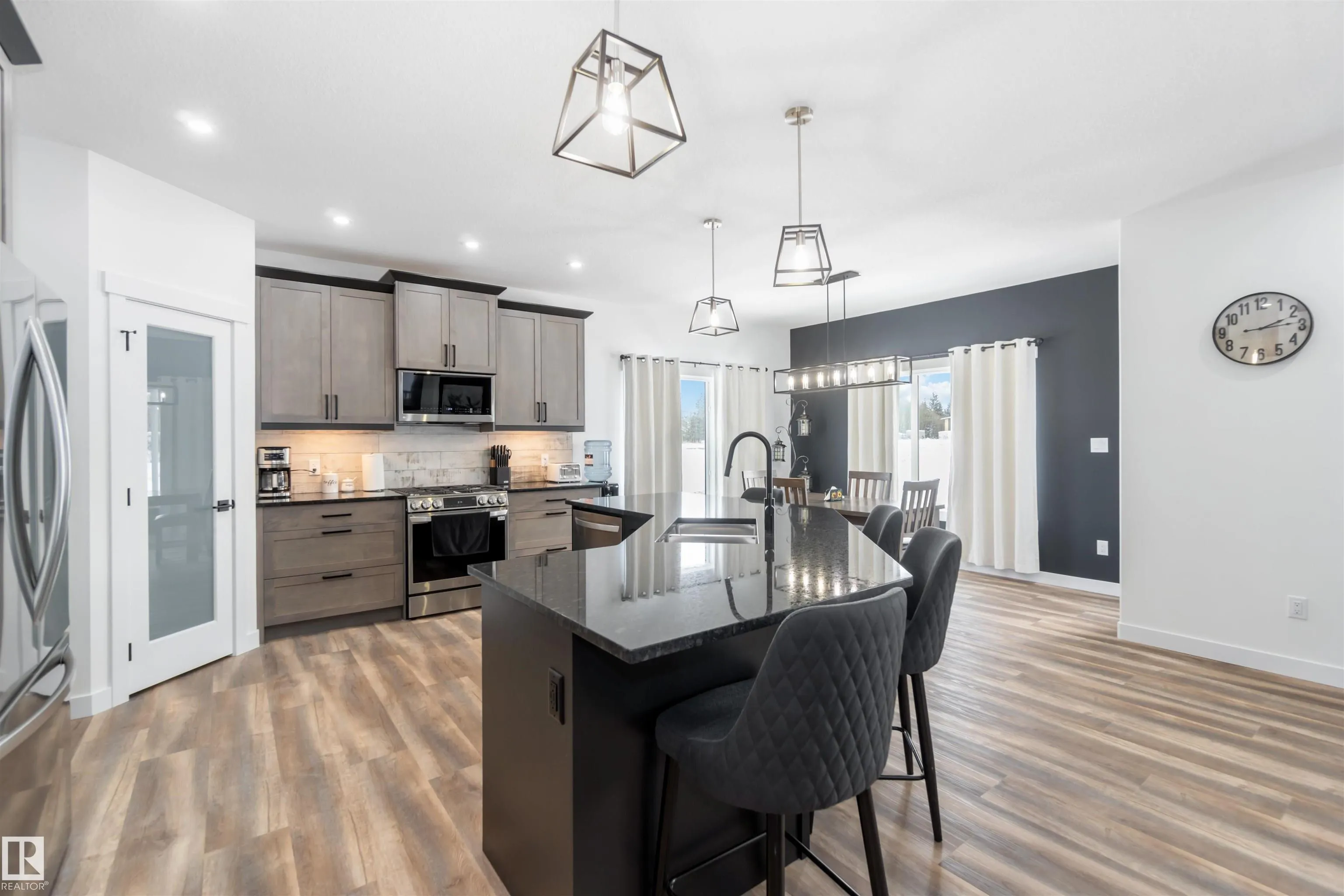 54215 RANGE ROAD 13