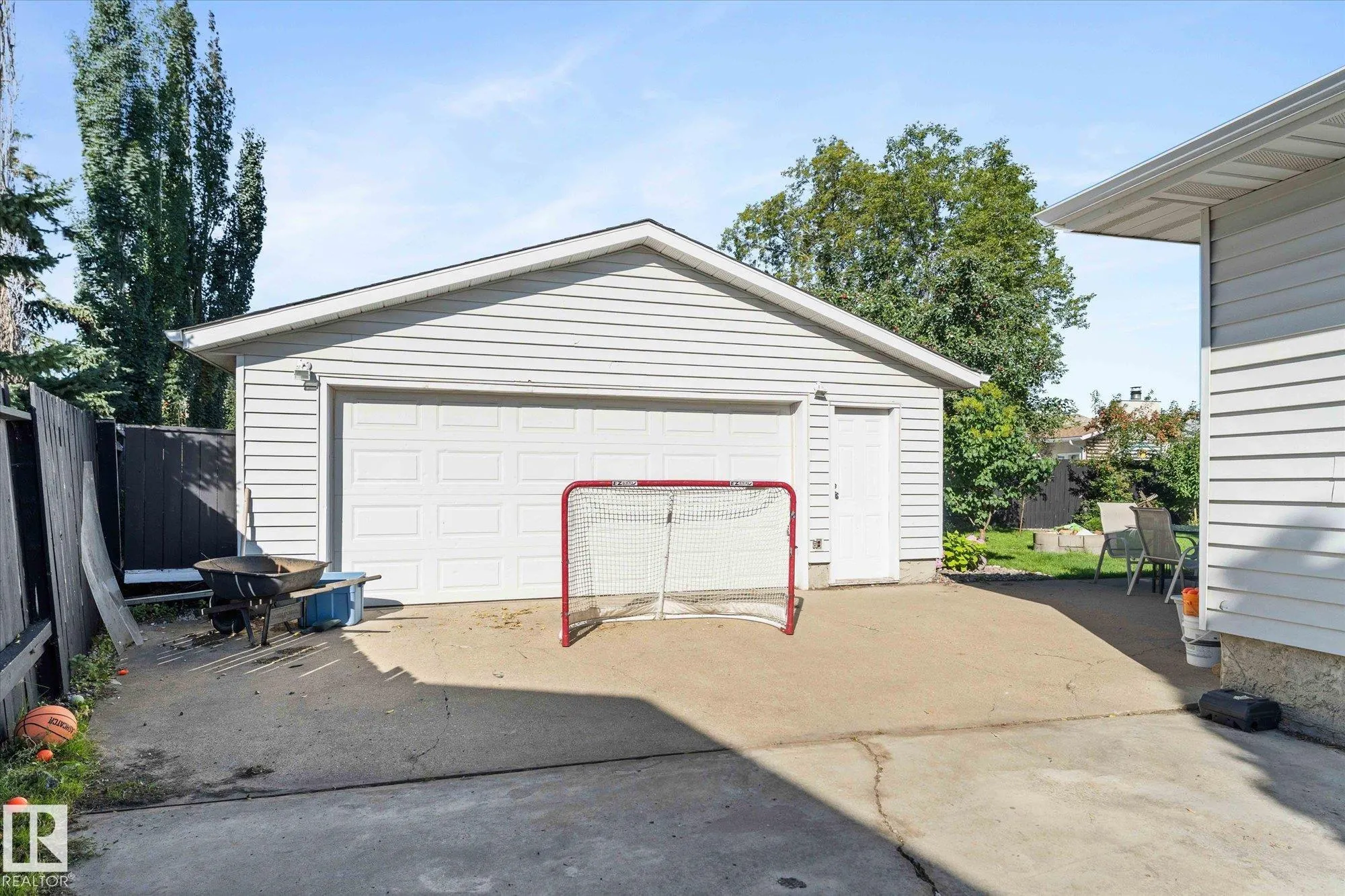8004 180 Street