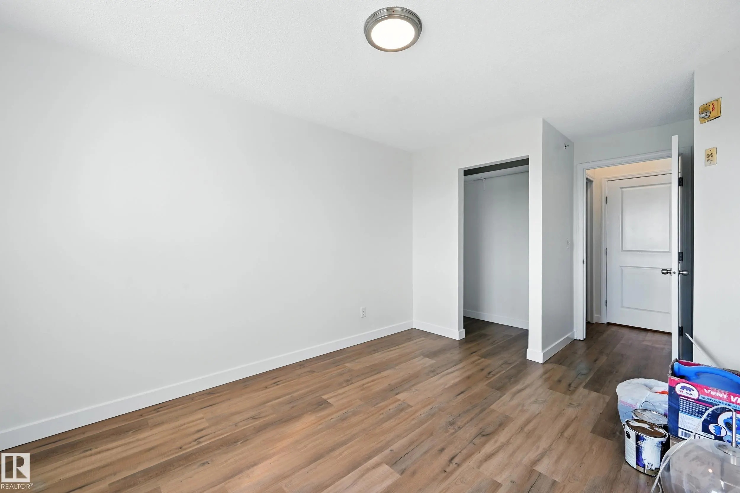 245 EDWARDS Drive