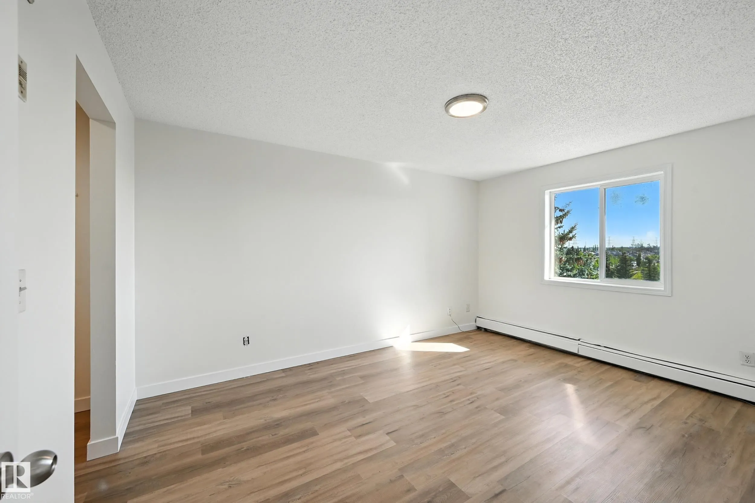 245 EDWARDS Drive