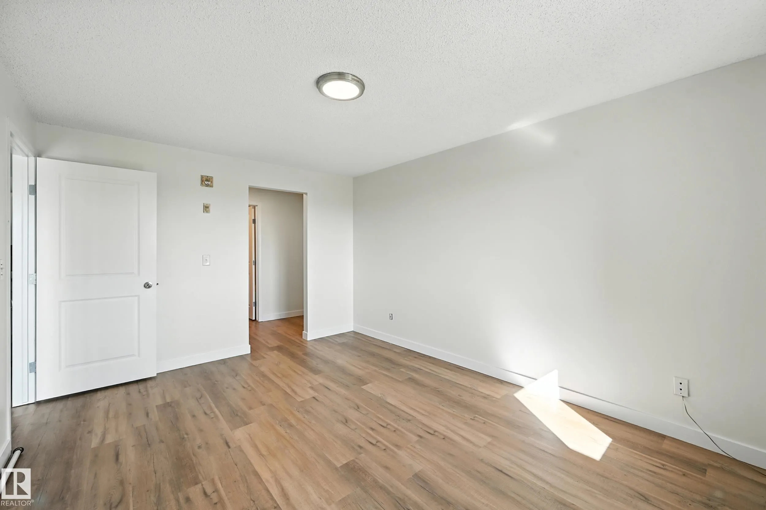 245 EDWARDS Drive