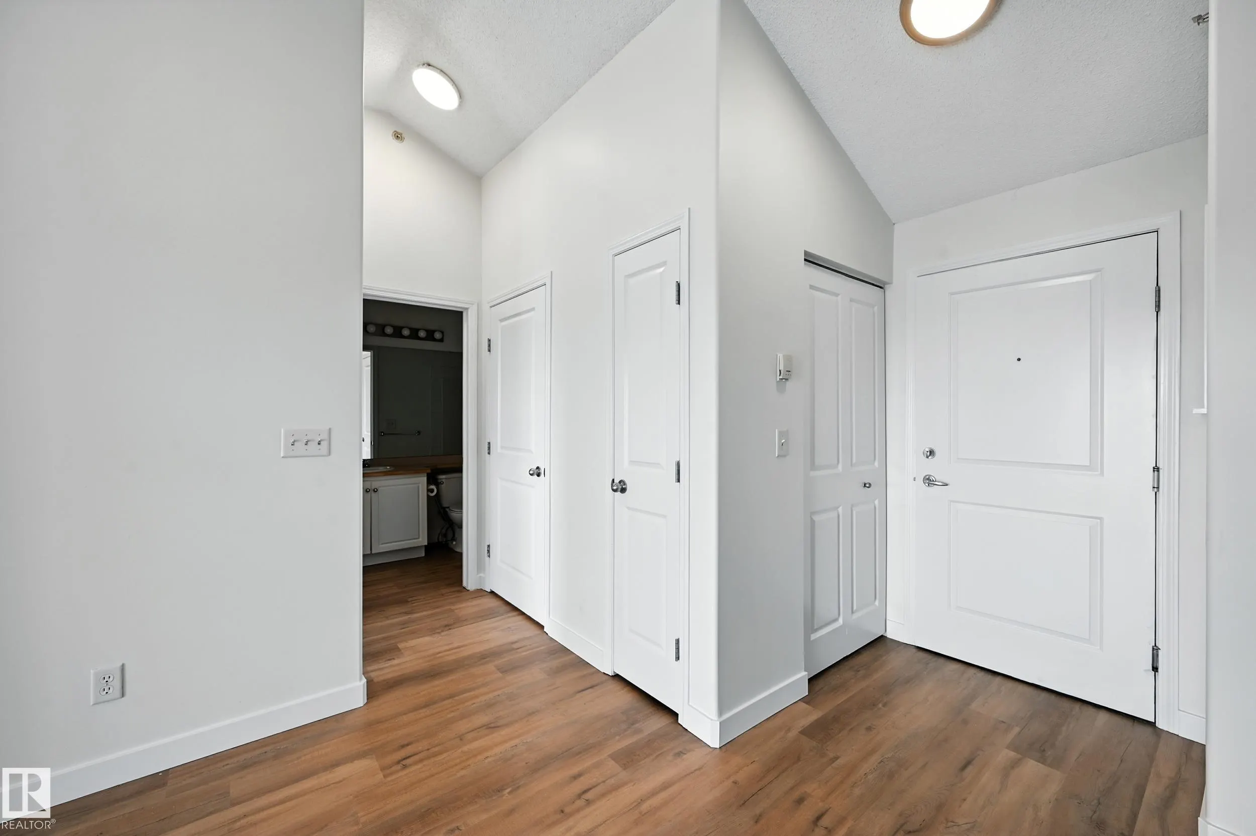 245 EDWARDS Drive