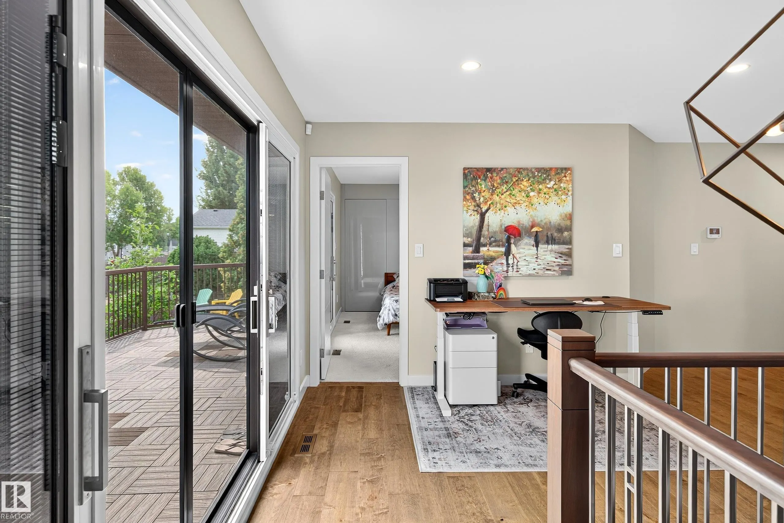 87 LOMBARD Crescent