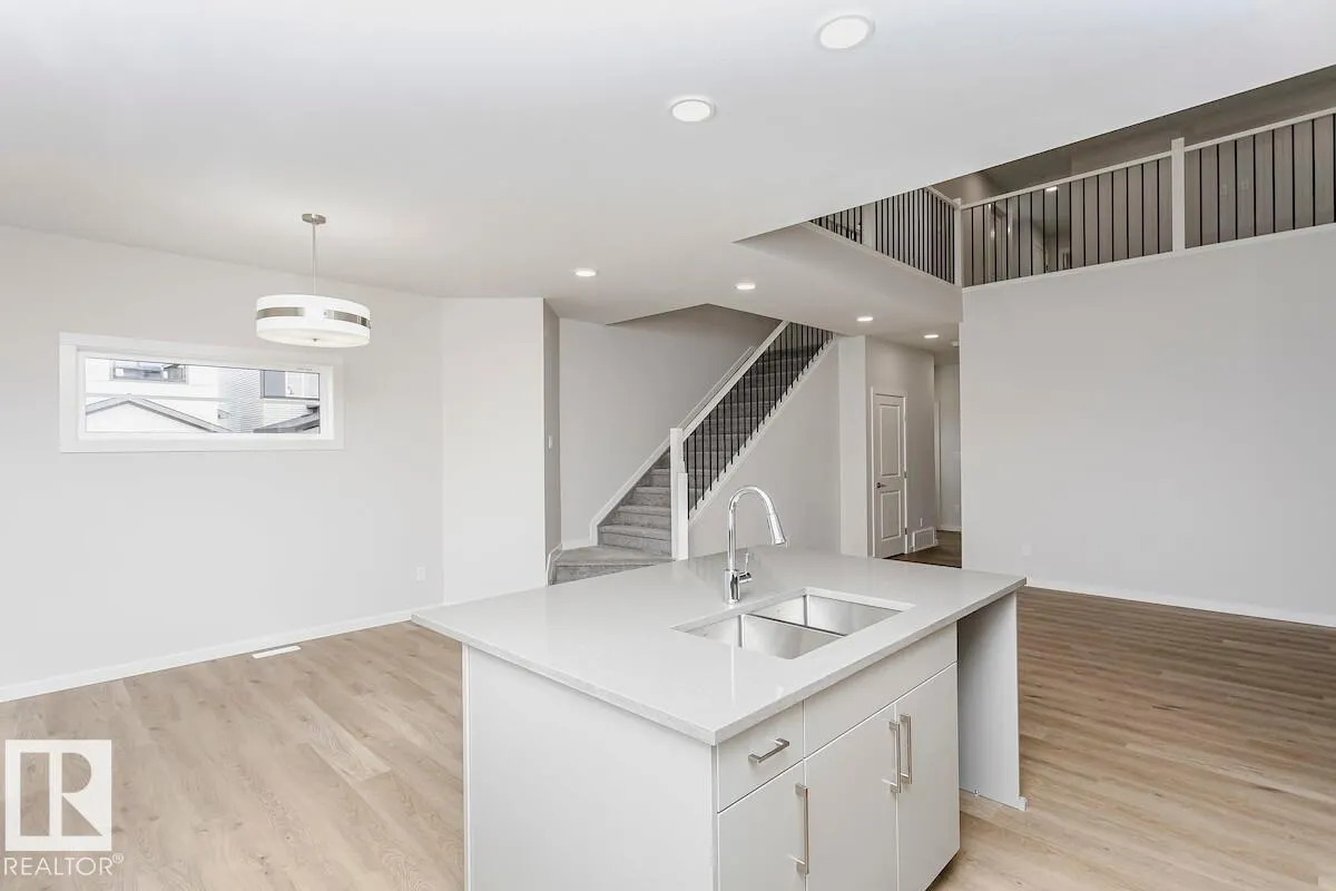 2371 Egret Way