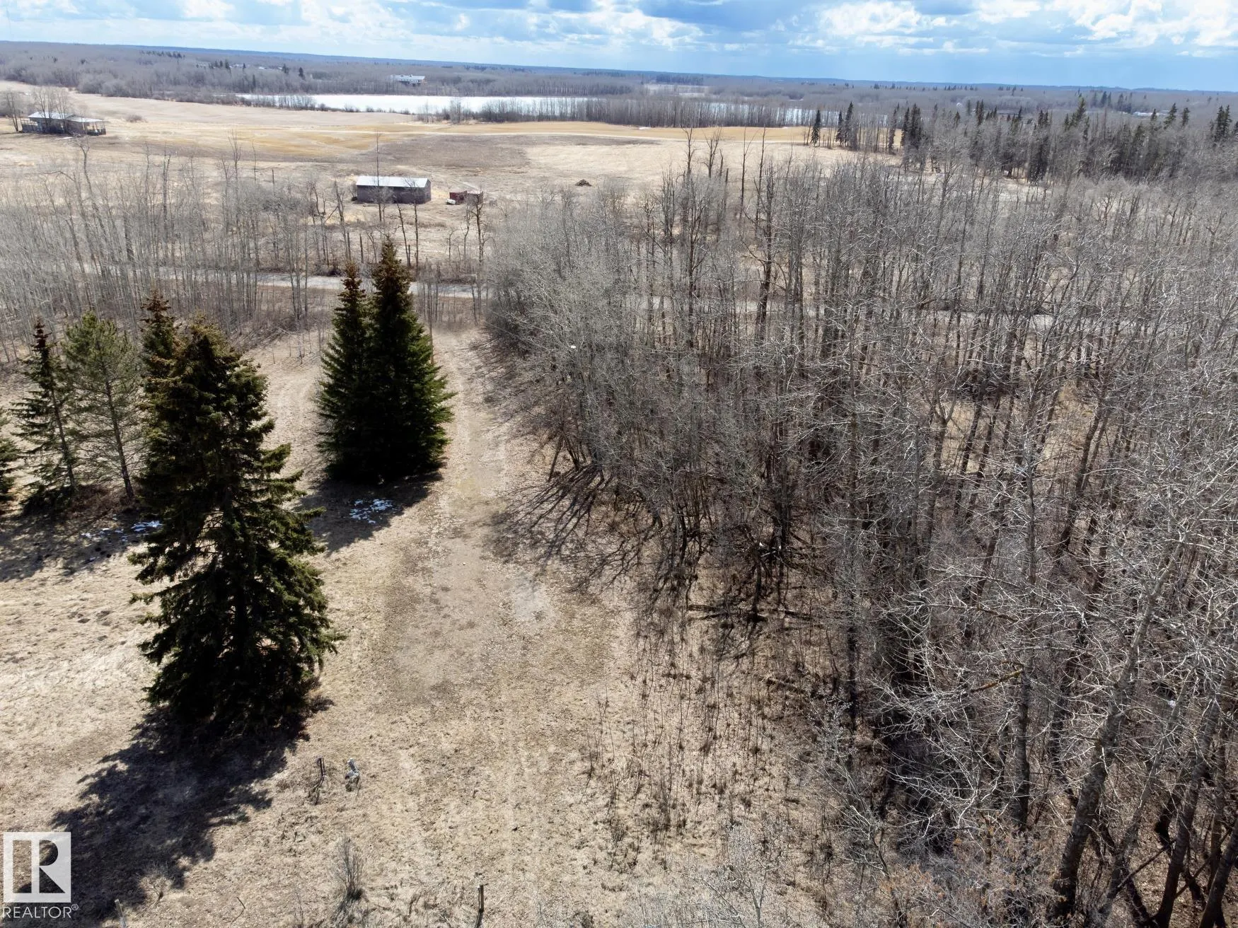 23246 TWP  RD 521A