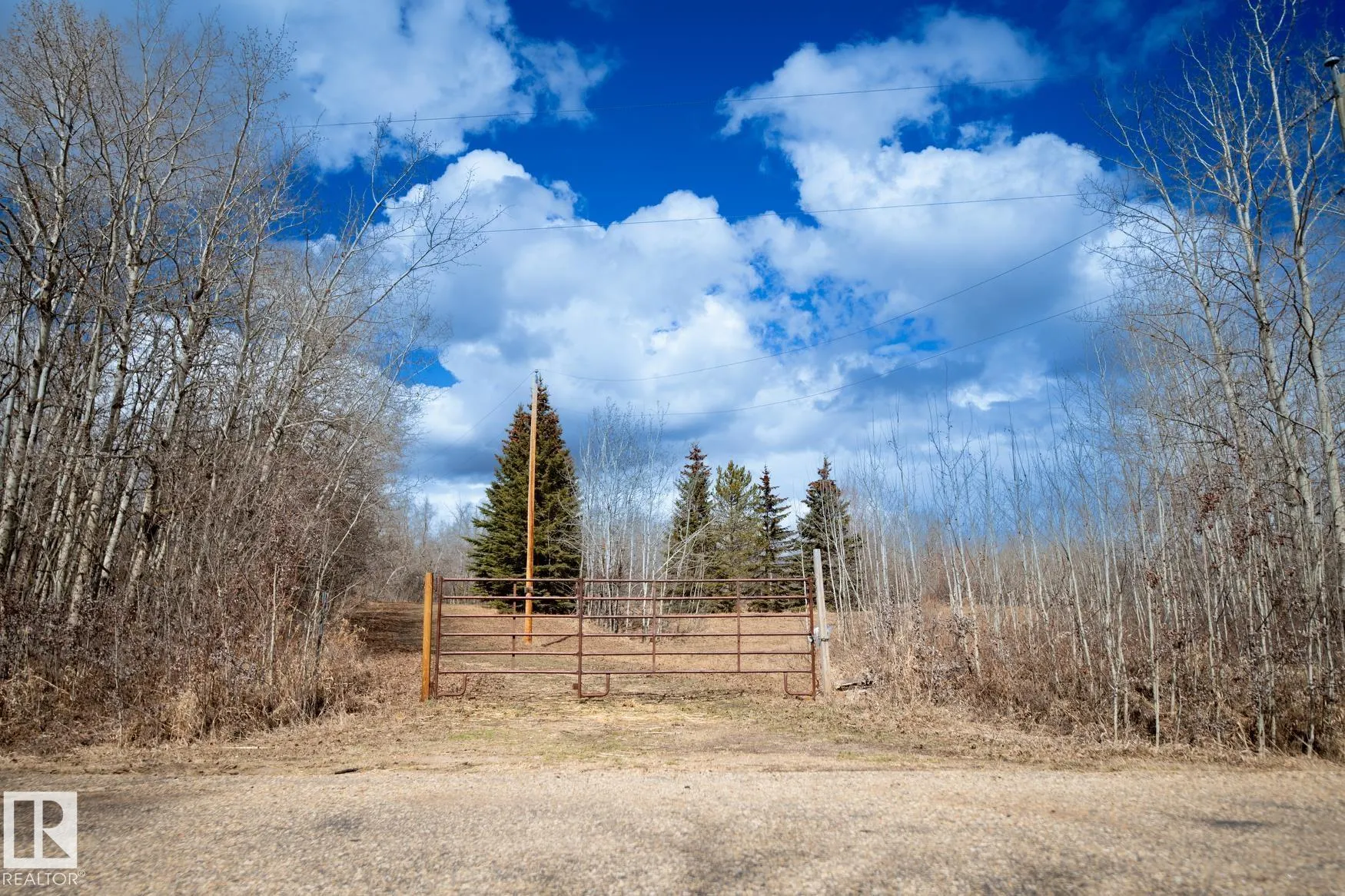23246 TWP  RD 521A