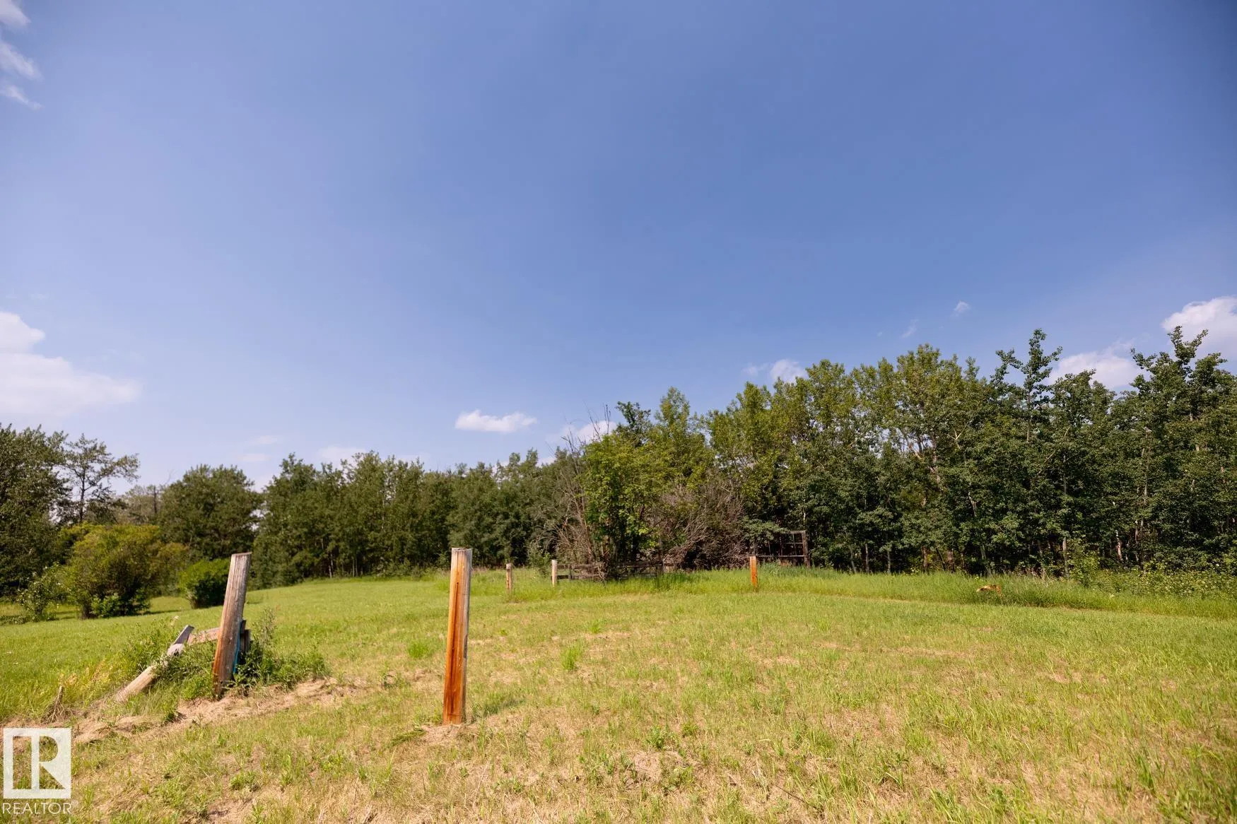 23246 TWP  RD 521A