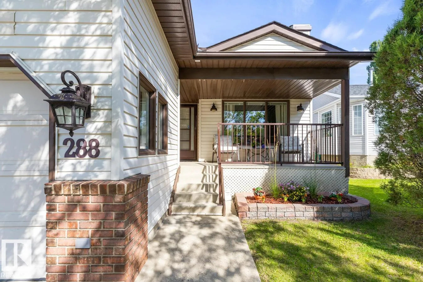 288 REGENCY Drive