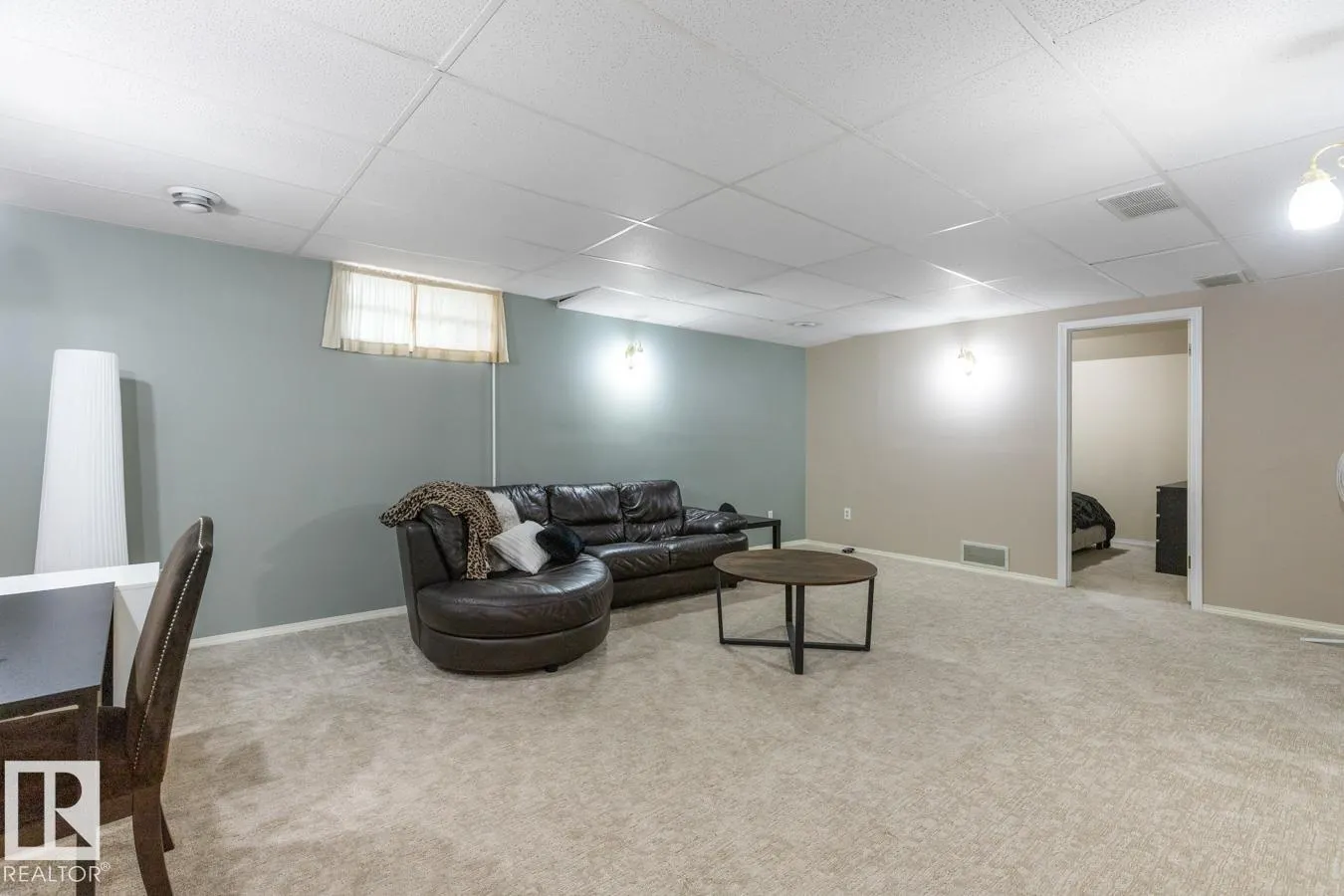 288 REGENCY Drive