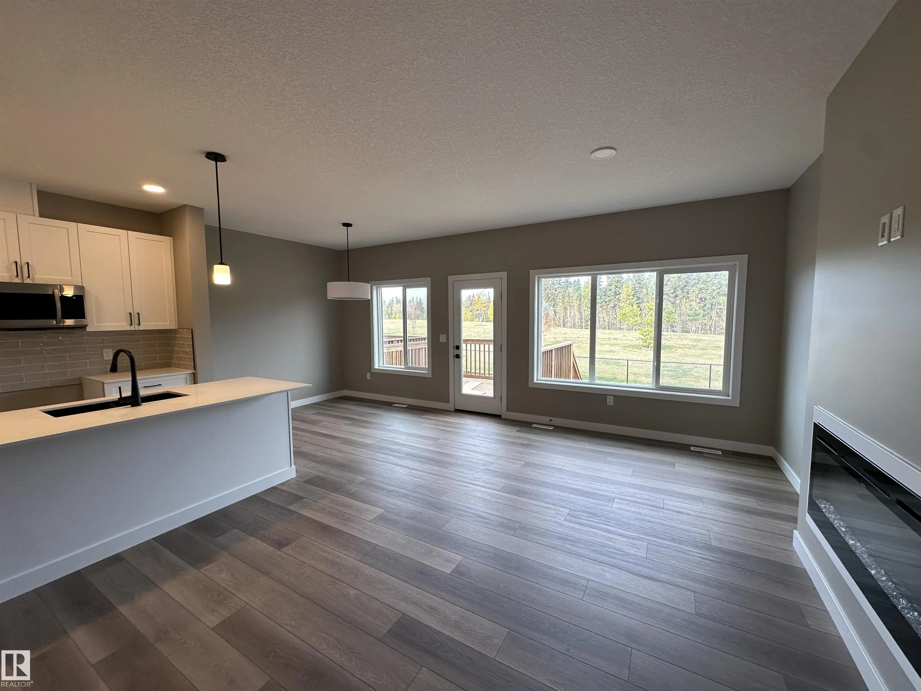 137 HILTON Cove
