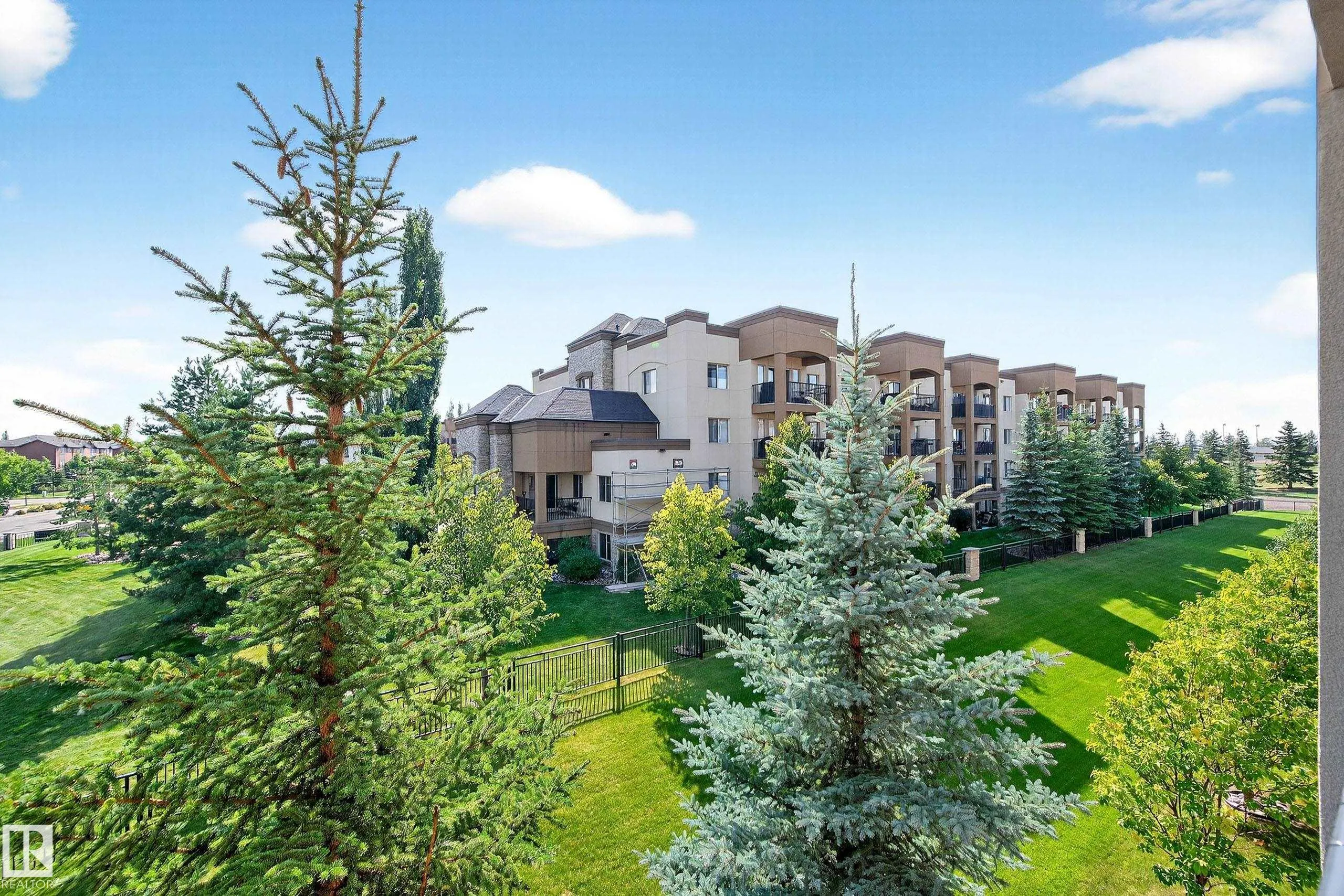 500 PALISADES Way