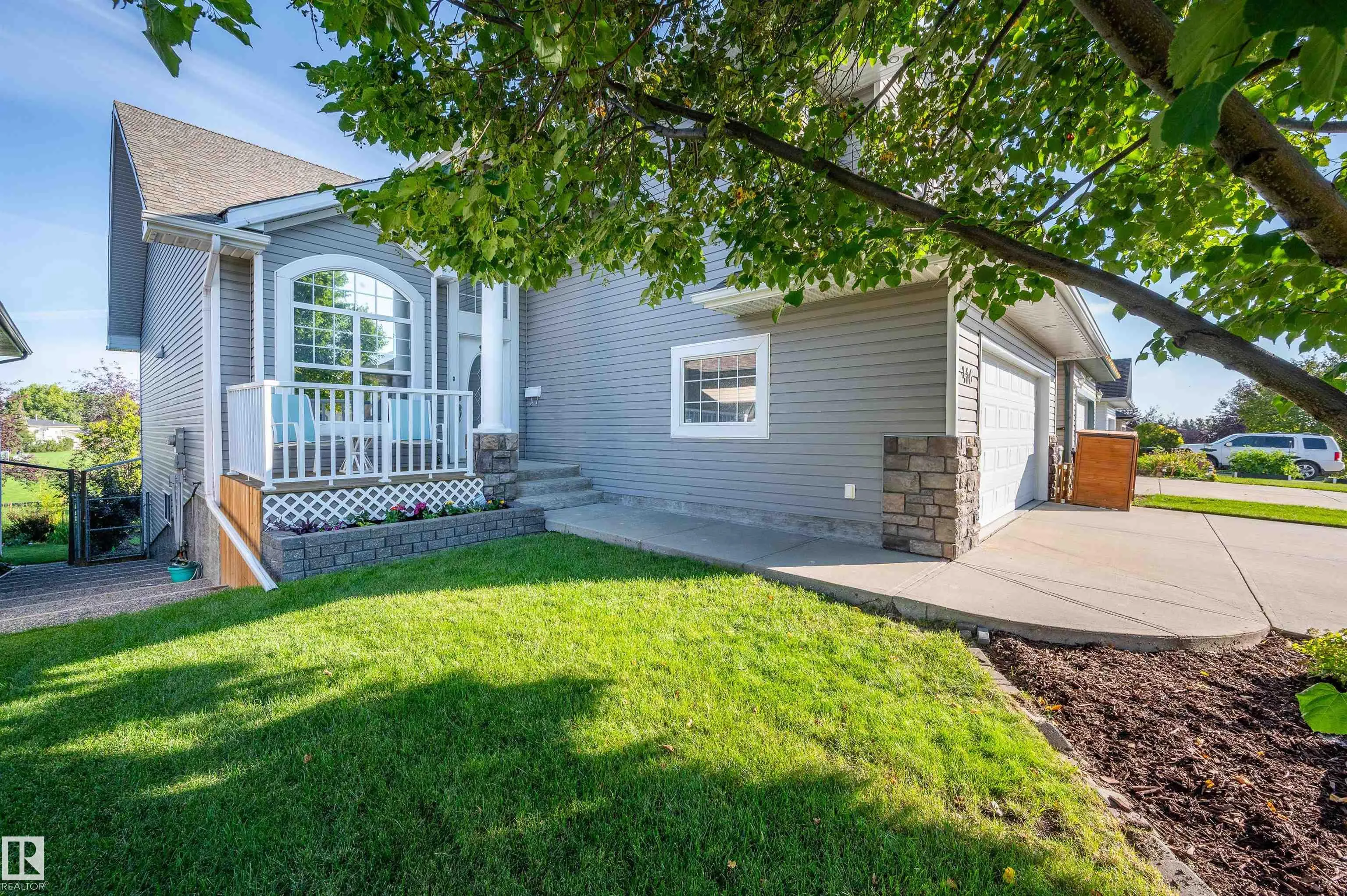 416 Forrest Drive