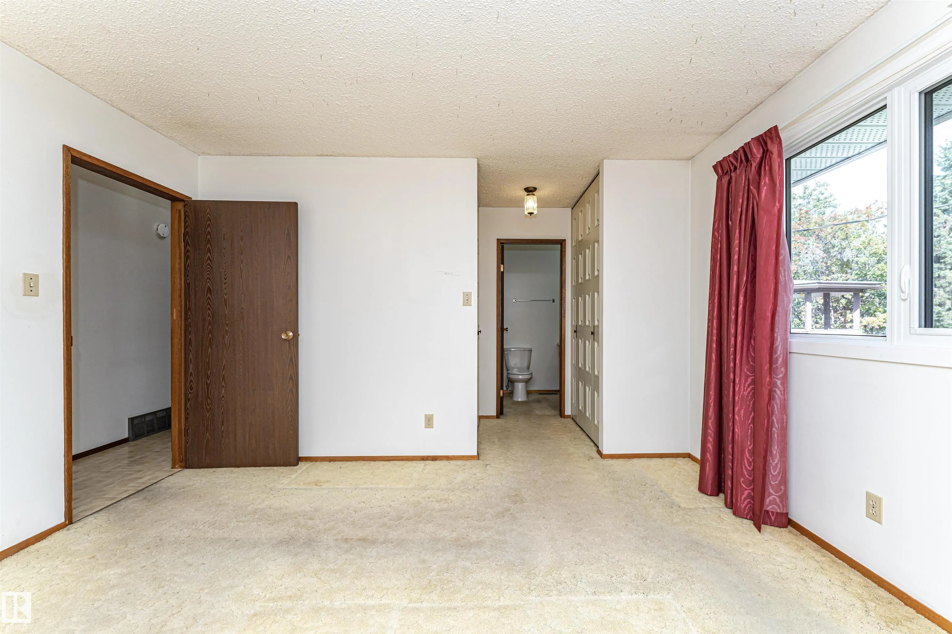 55305 RR 242