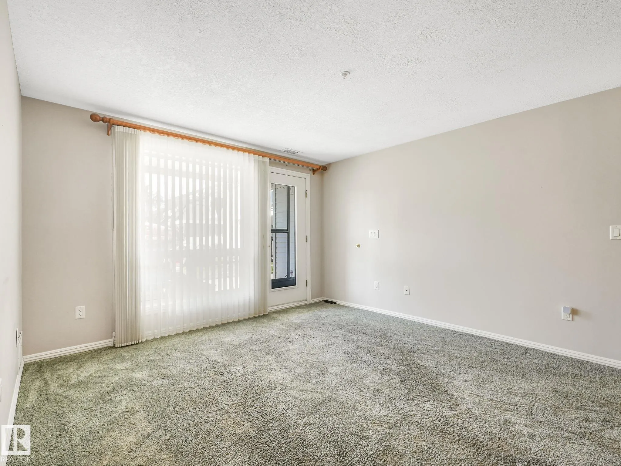 6220 FULTON Road