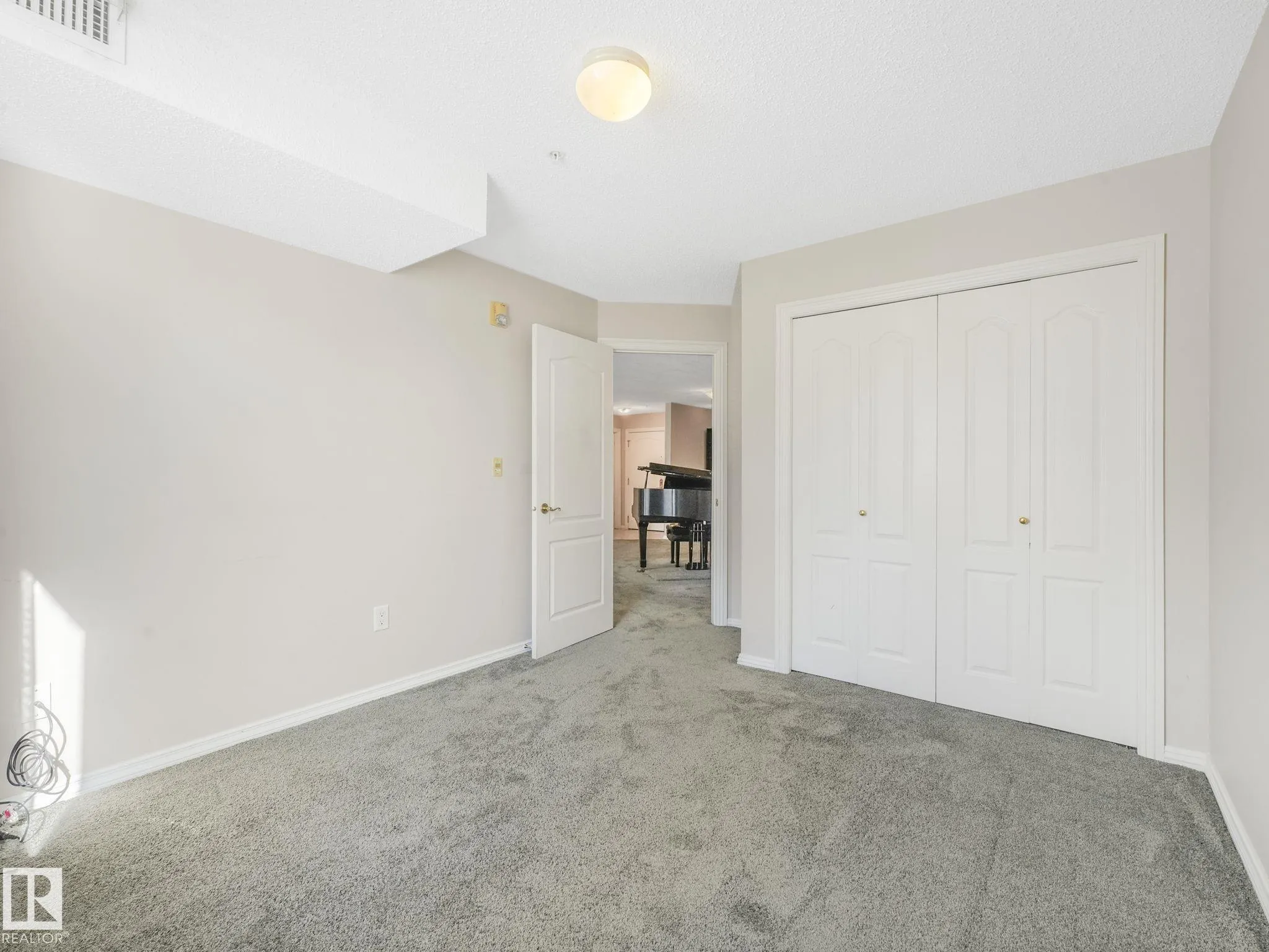 6220 FULTON Road