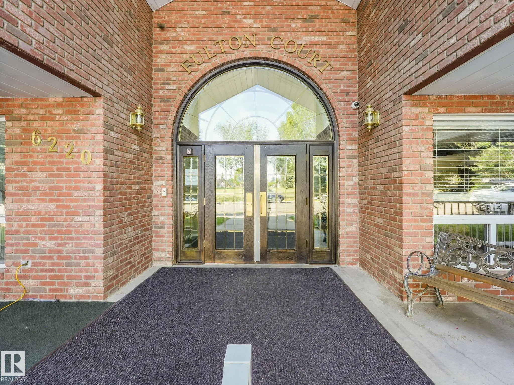 6220 FULTON Road