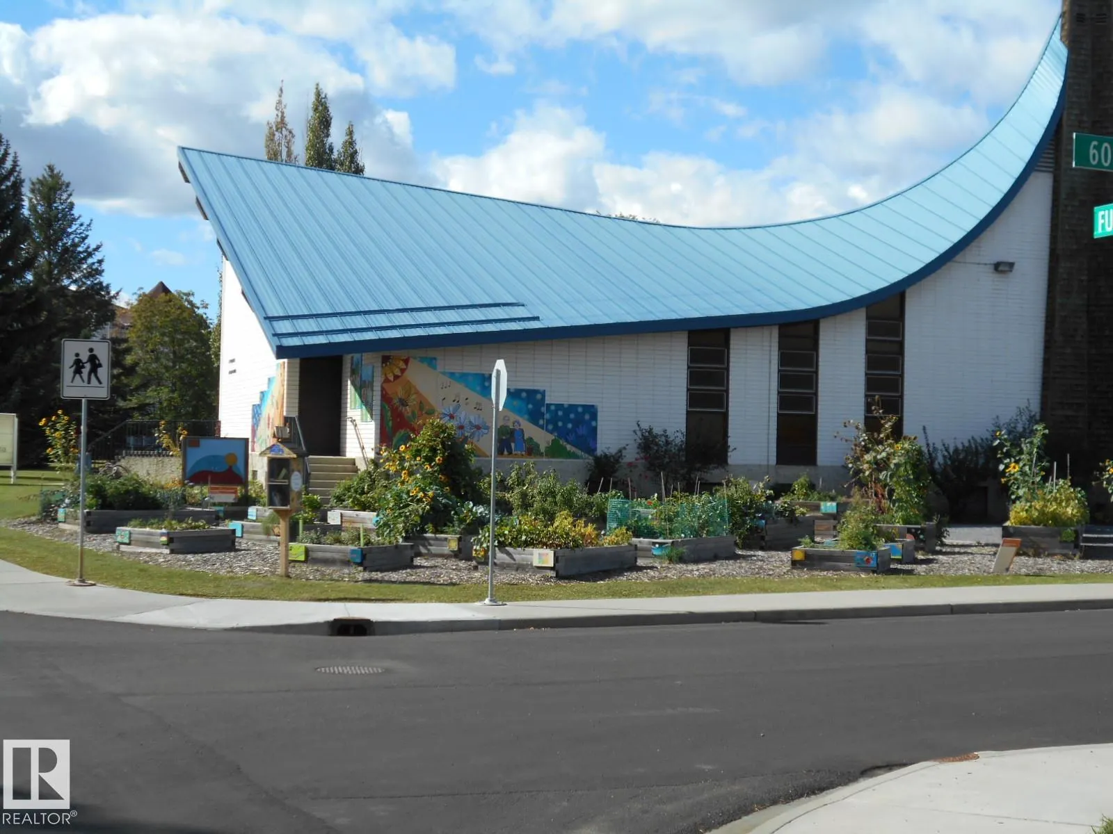 6220 FULTON Road
