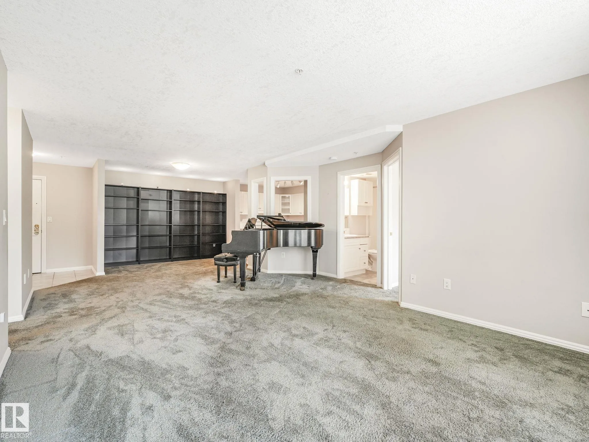 6220 FULTON Road