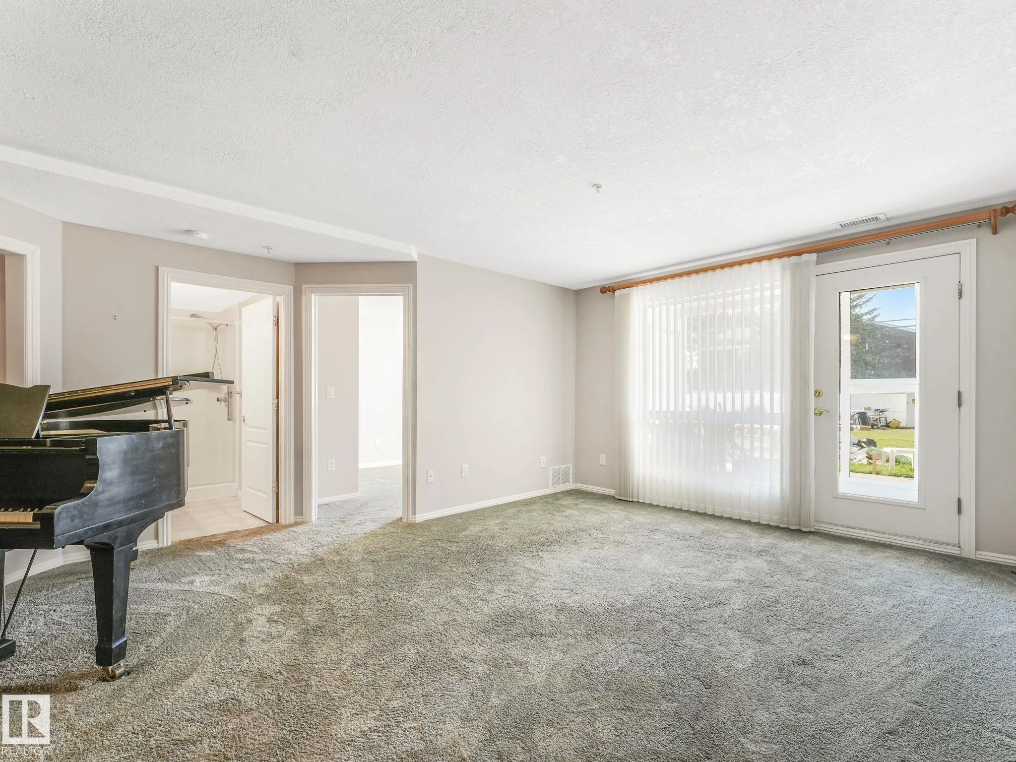 6220 FULTON Road