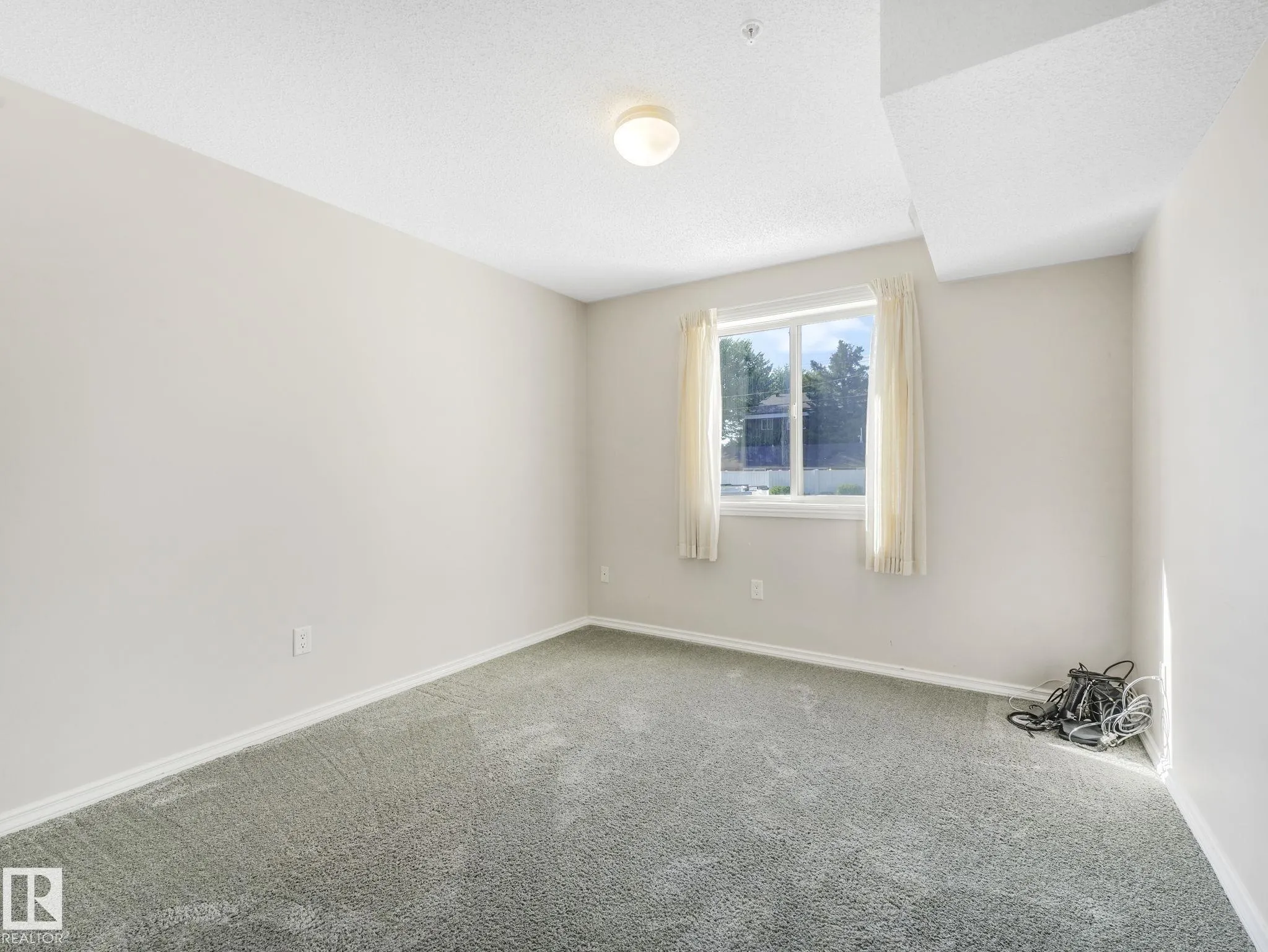 6220 FULTON Road