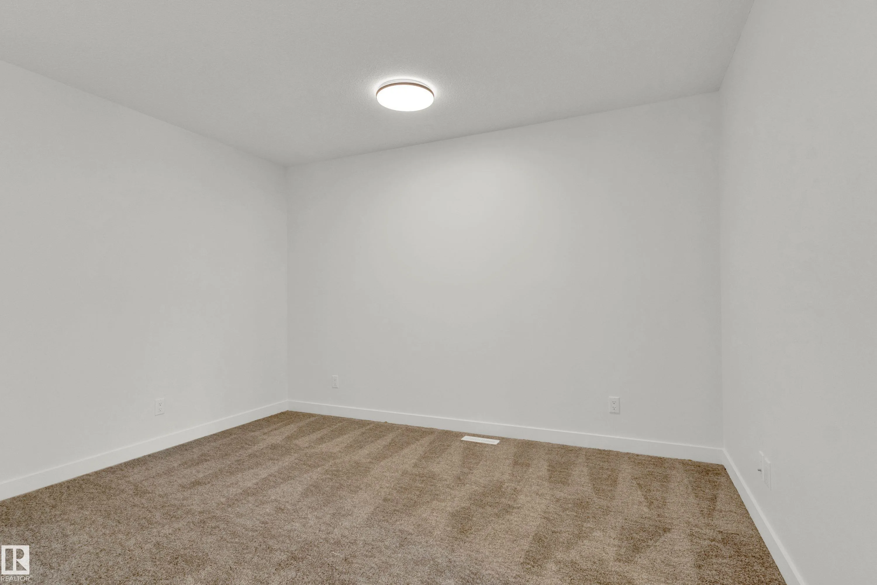 507 Paterson Way