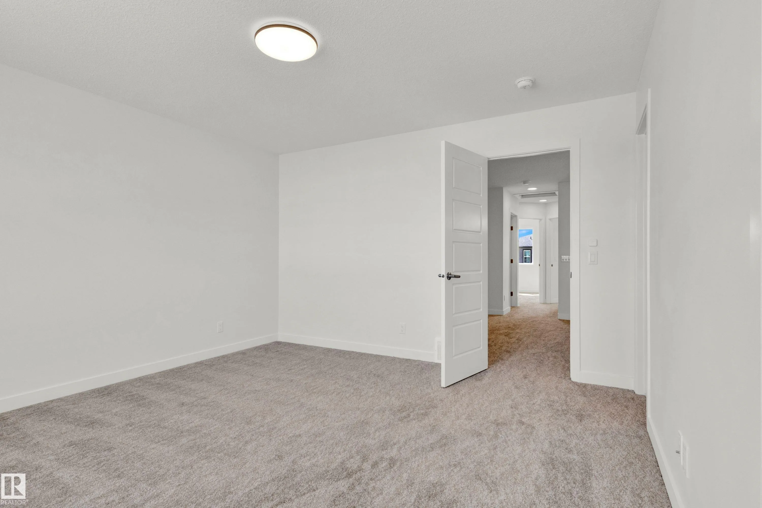 507 Paterson Way